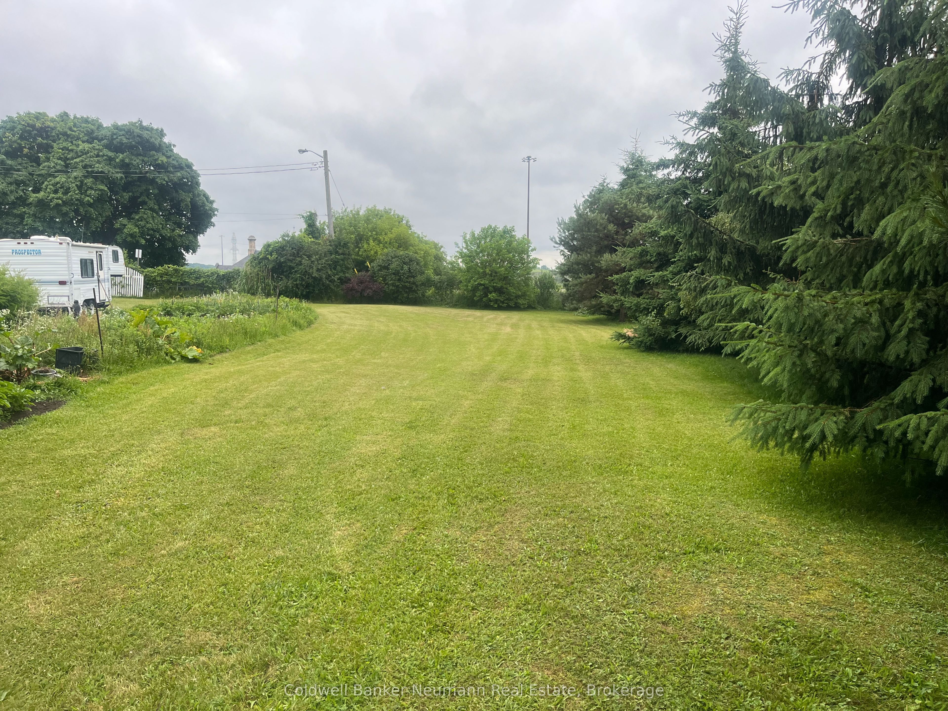 9 Eden Street Property Photo 1