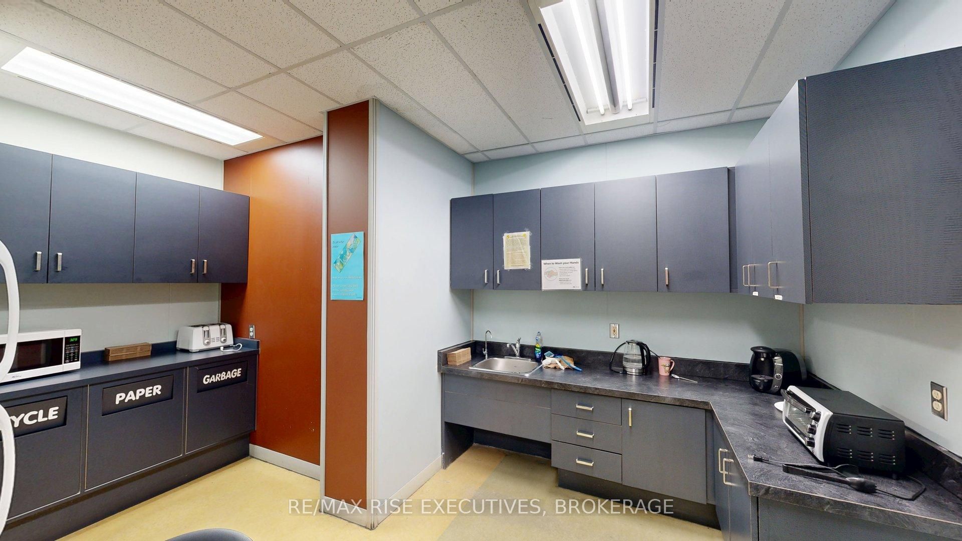 49 Place D' Armes N/a 502 Property Photo 11