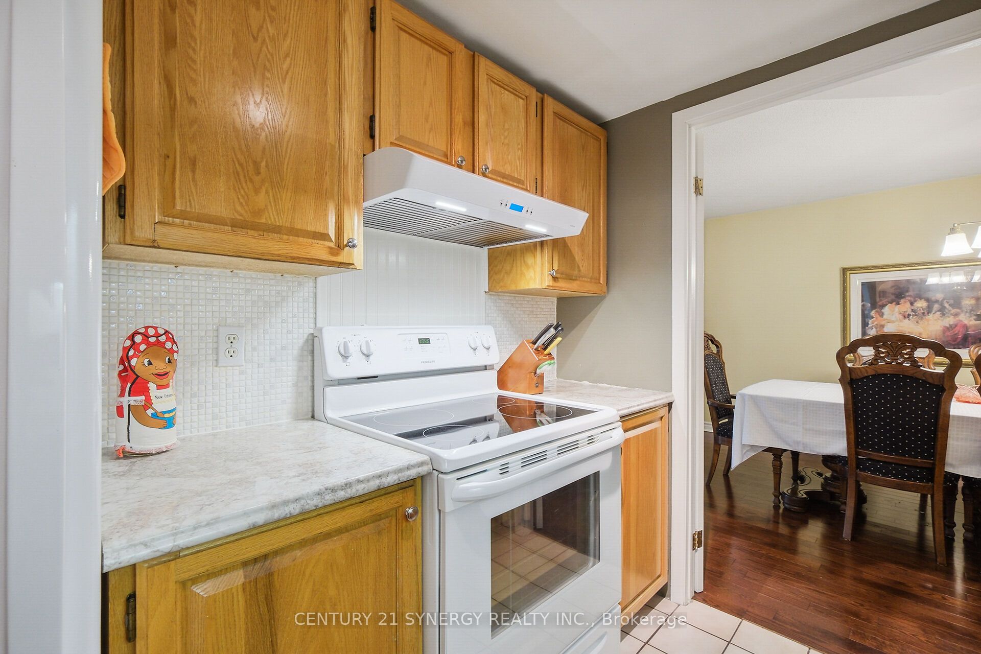 295 Gilmour Street 104 Property Photo 17