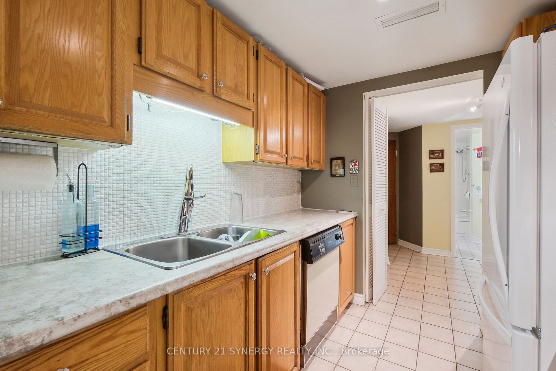 295 Gilmour Street 104 Property Photo 18
