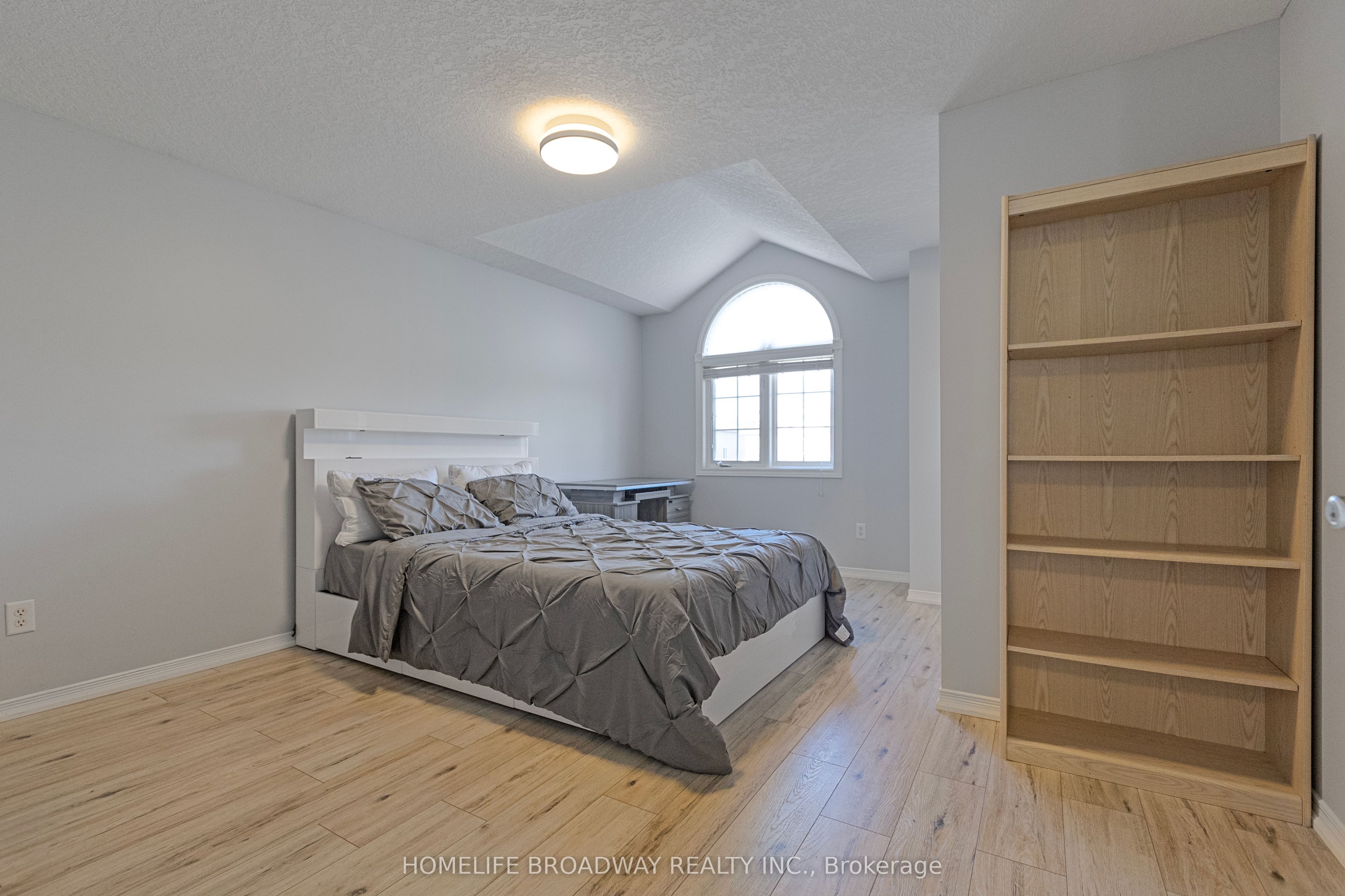 752 Paris Boulevard Property Photo 21