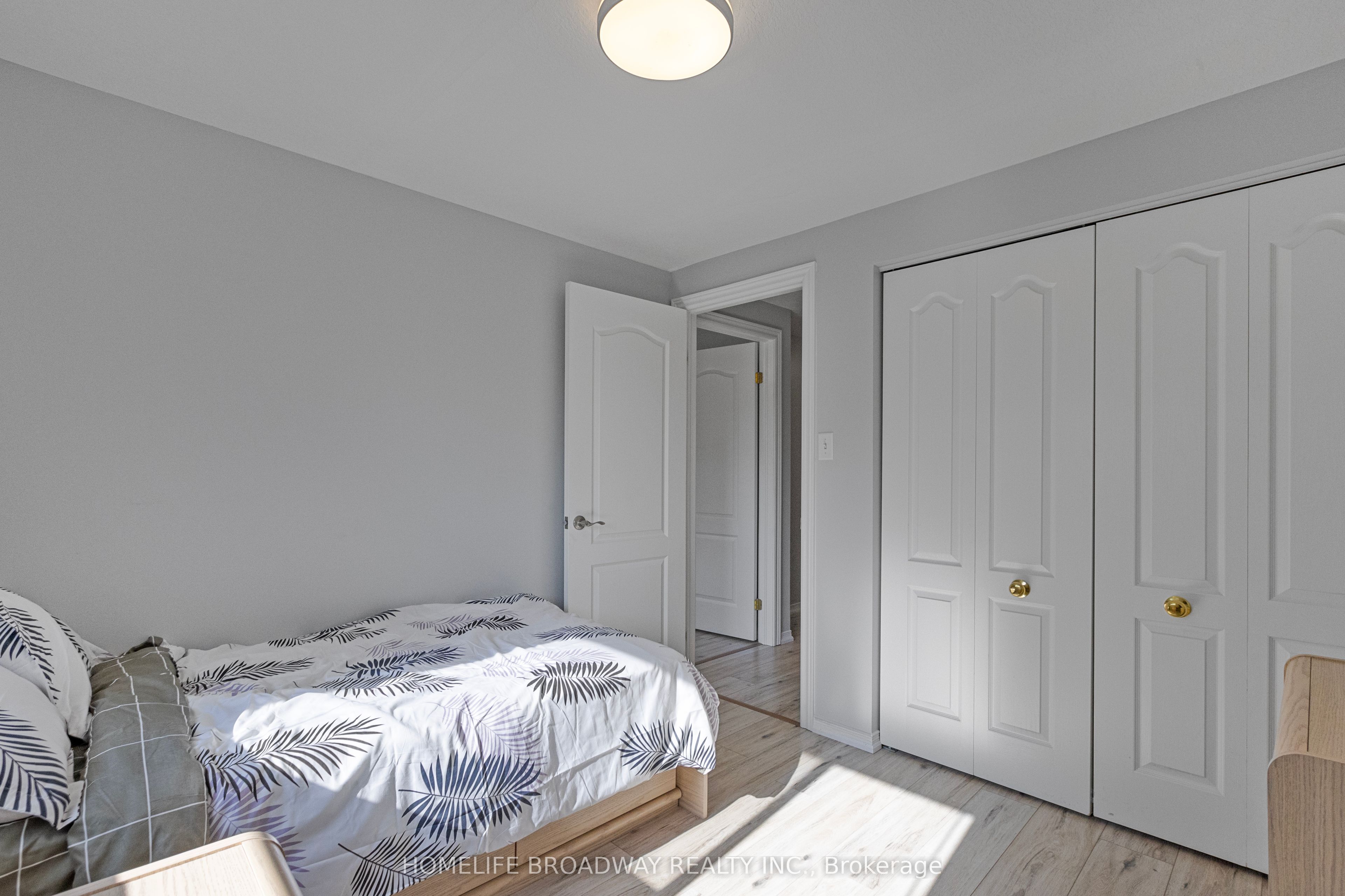 752 Paris Boulevard Property Photo 26