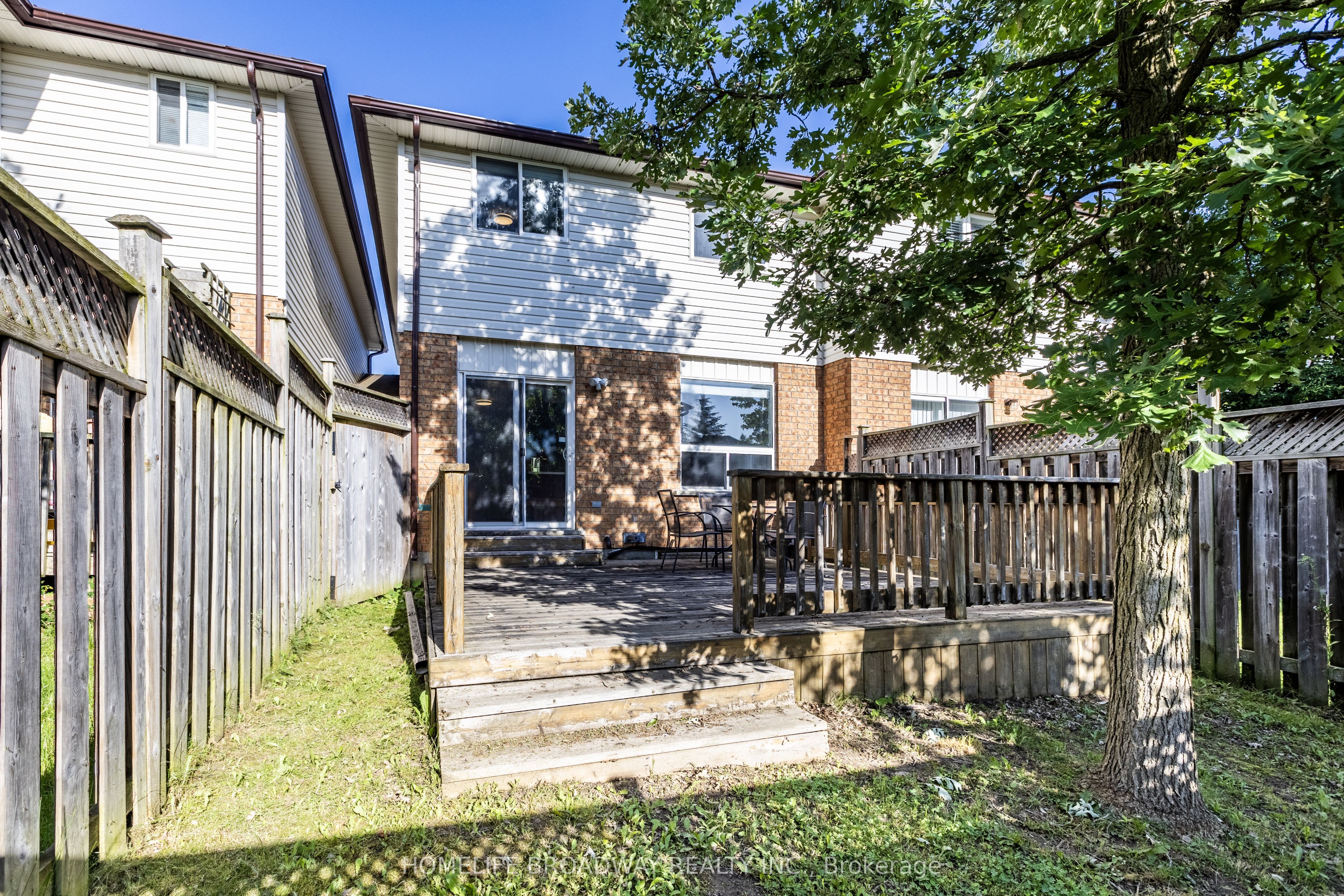 752 Paris Boulevard Property Photo 28