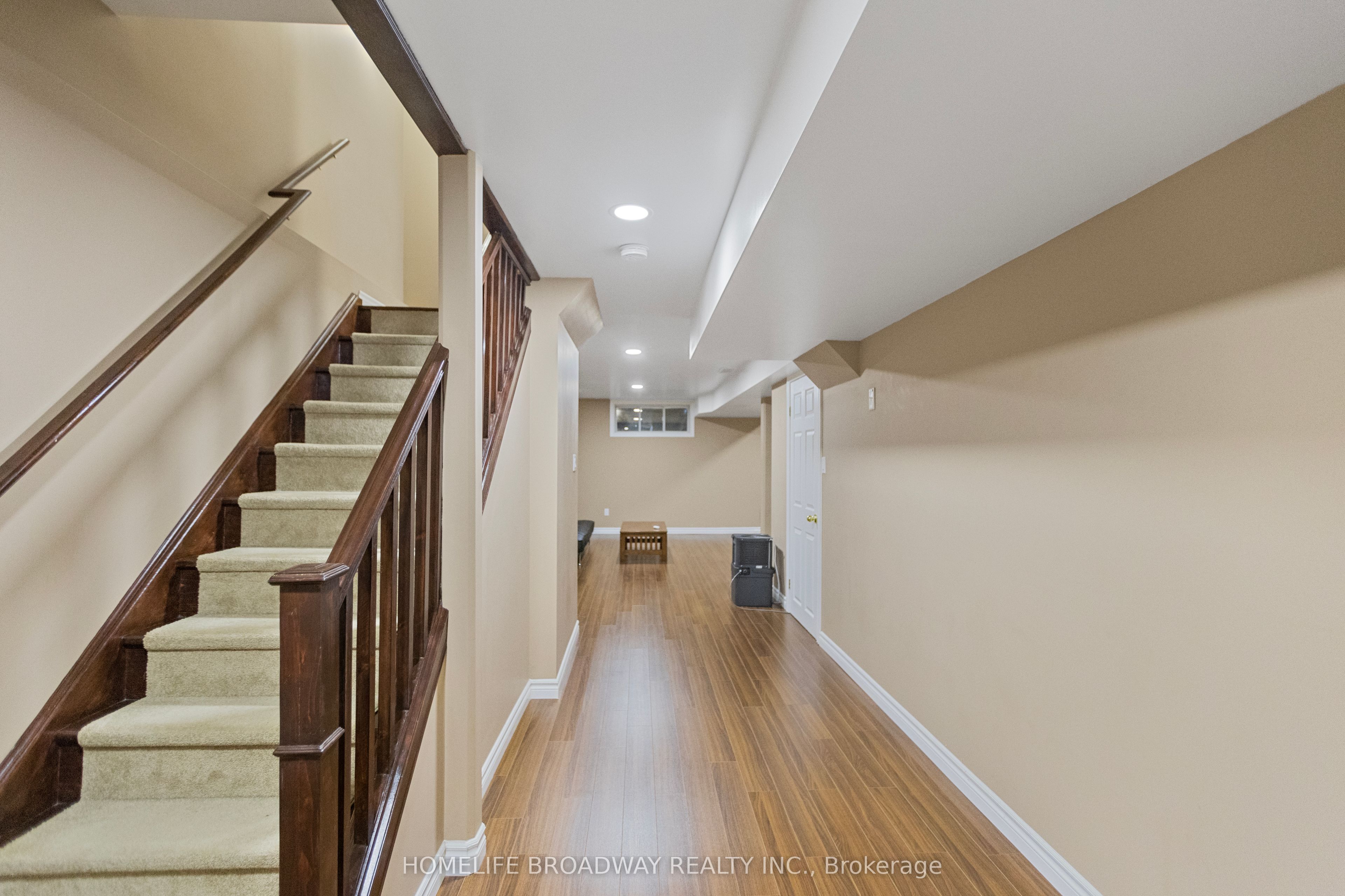 752 Paris Boulevard Property Photo 31