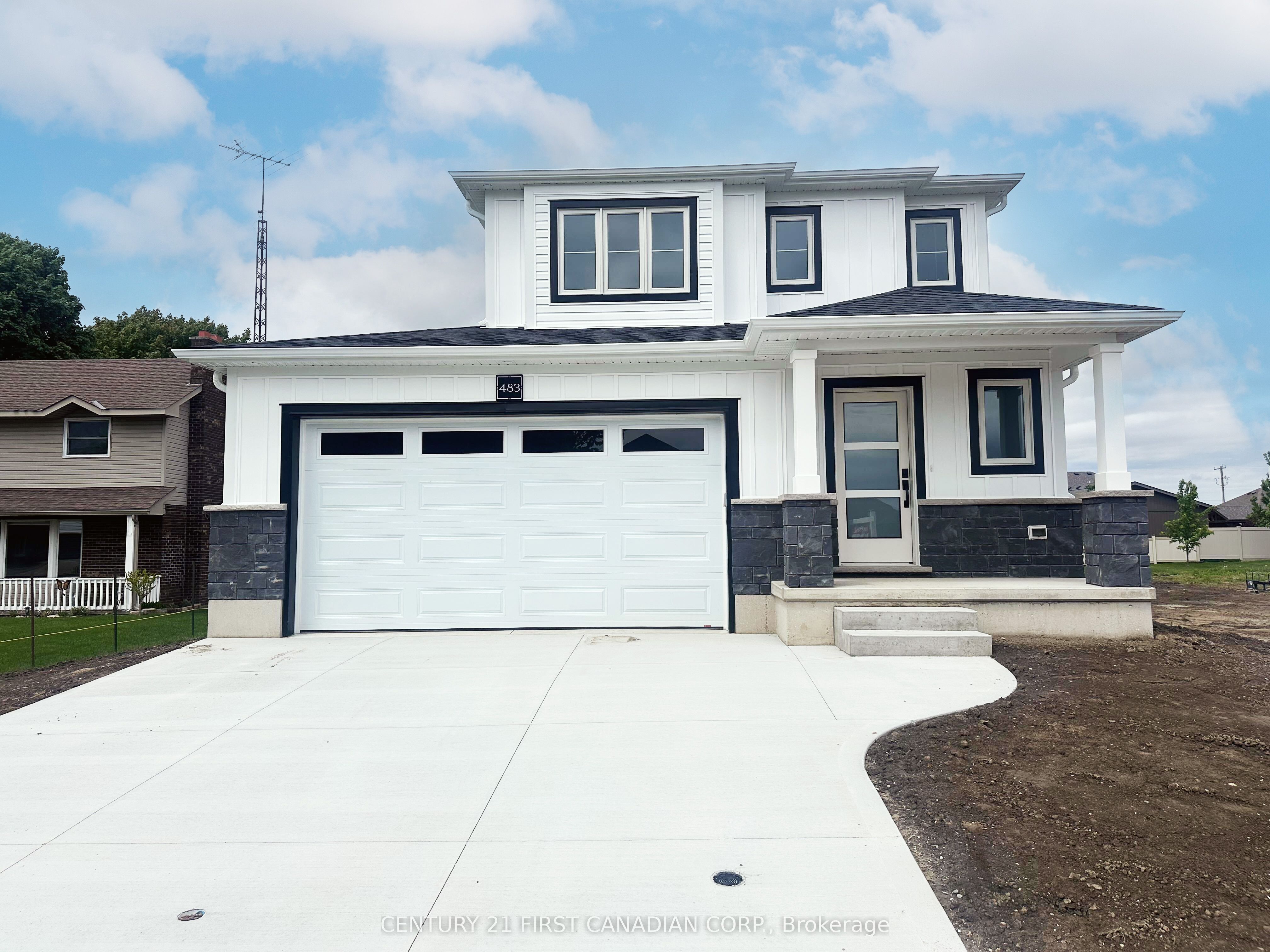 483 Huron Street Property Photo 1