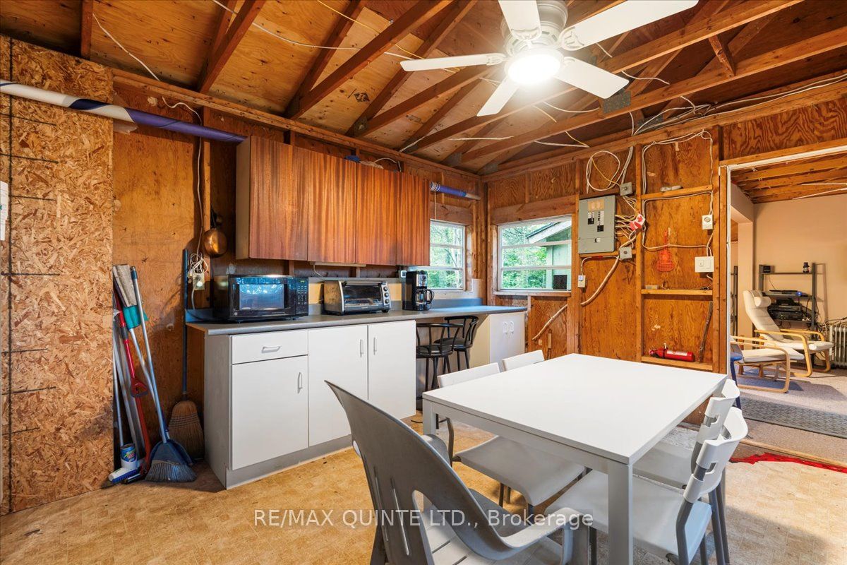 102 Dorenberg Lane Property Photo 11