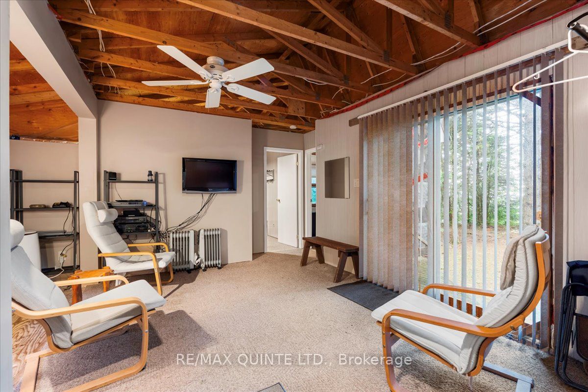 102 Dorenberg Lane Property Photo 12