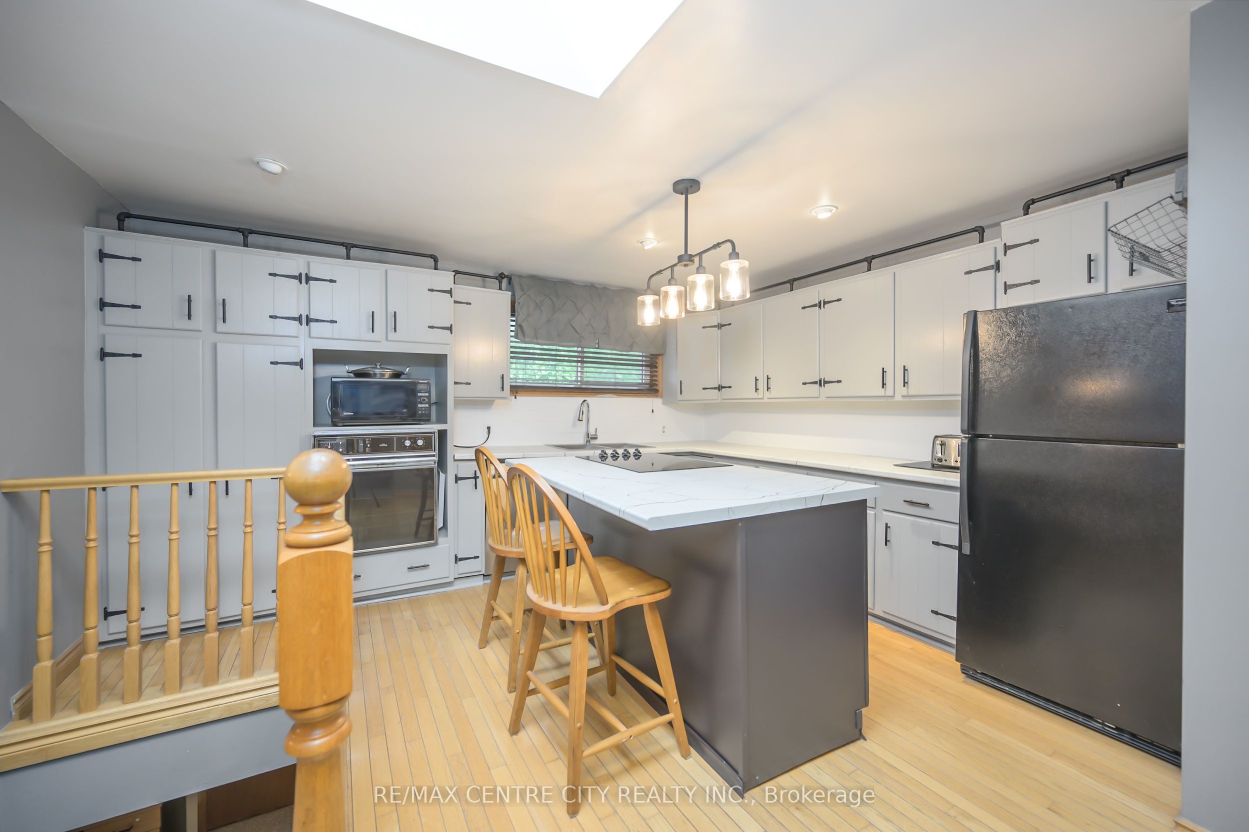 99 Wilson Avenue Property Photo 14