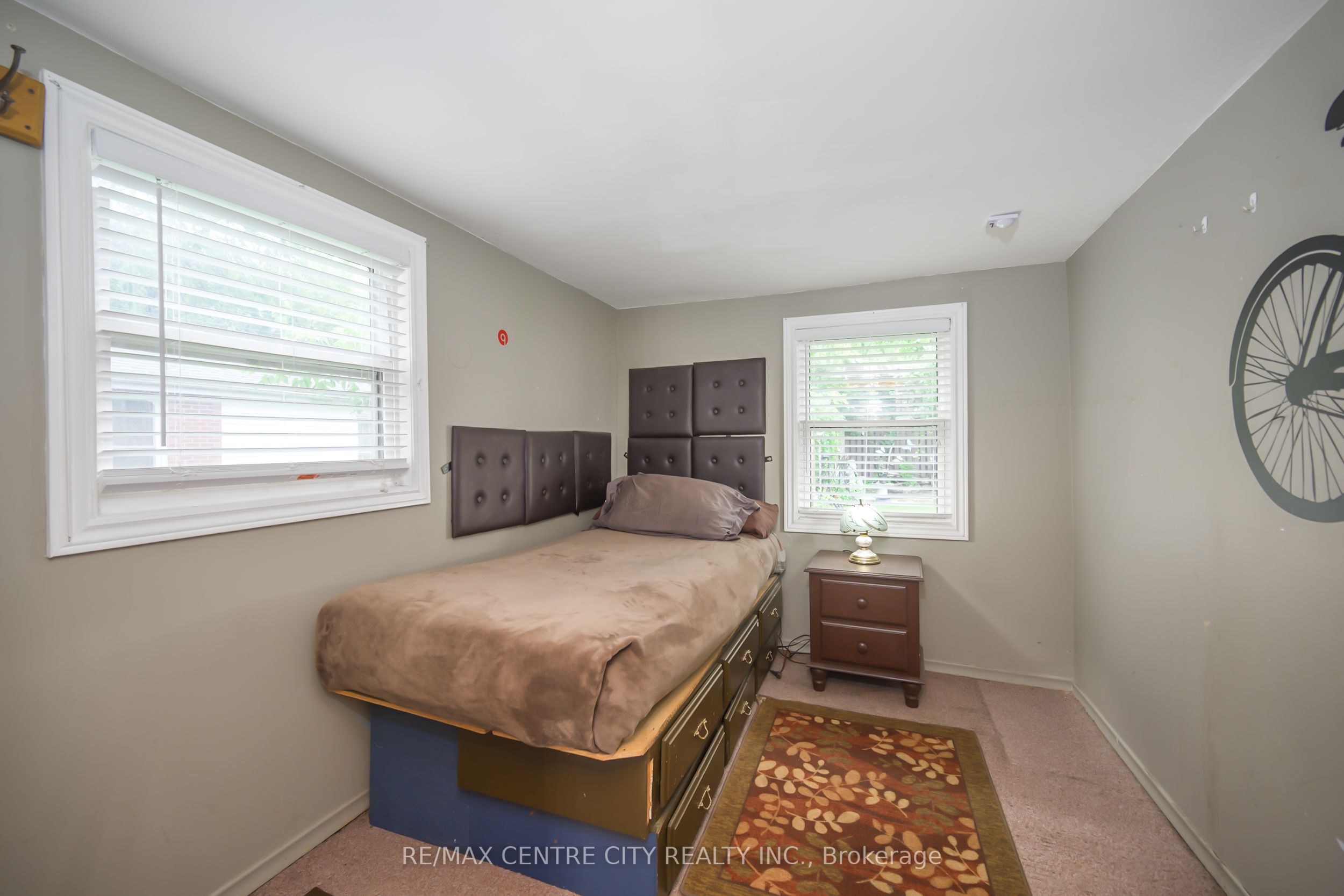 99 Wilson Avenue Property Photo 23