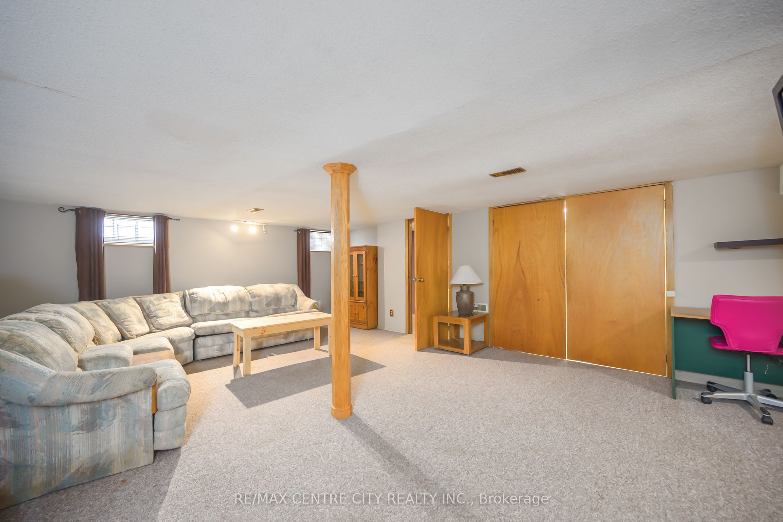 99 Wilson Avenue Property Photo 28