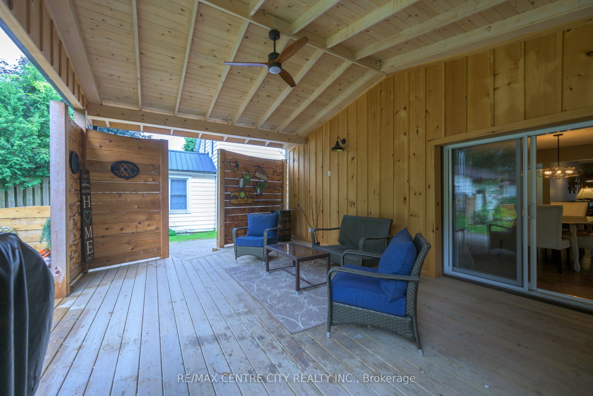 99 Wilson Avenue Property Photo 30