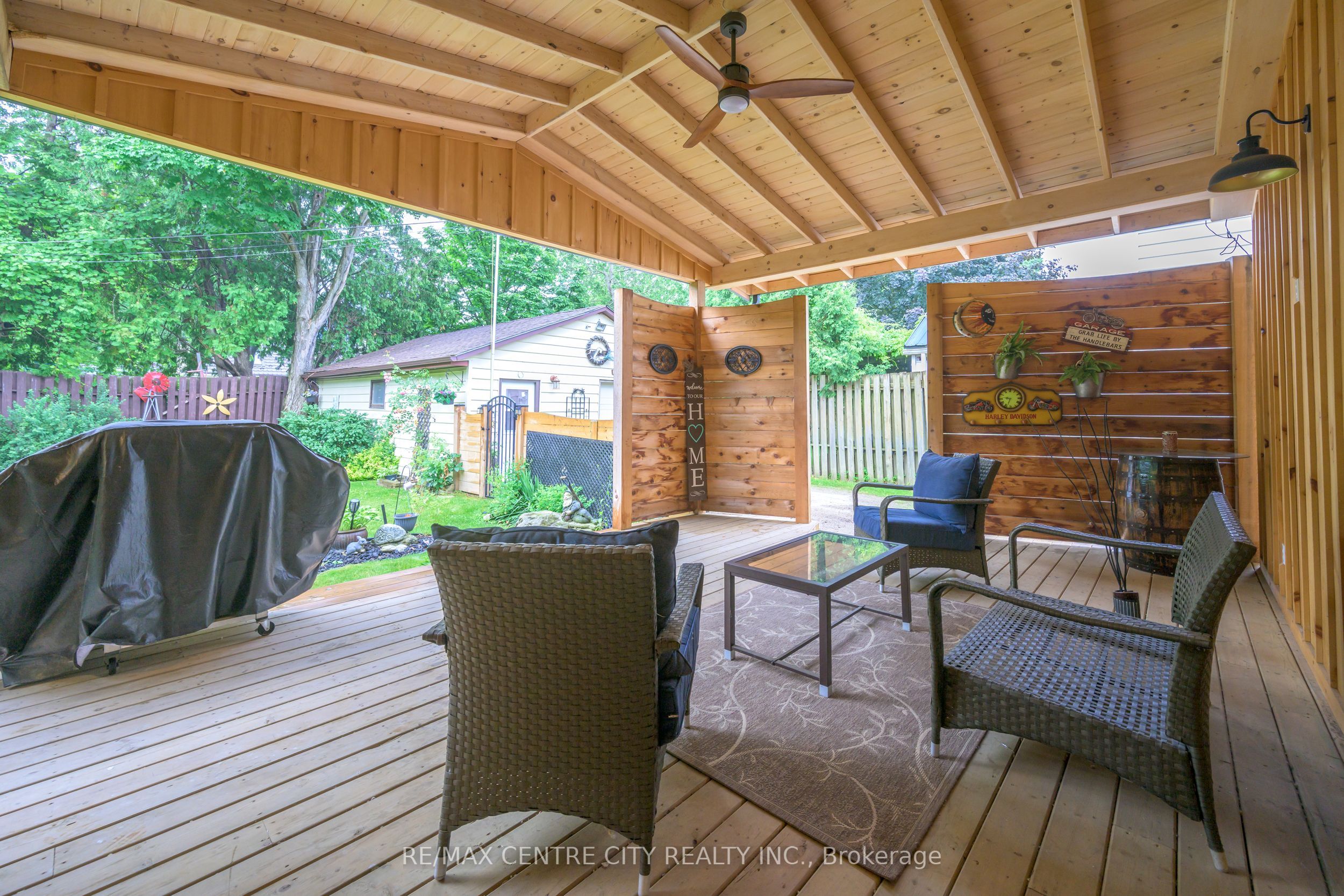 99 Wilson Avenue Property Photo 31