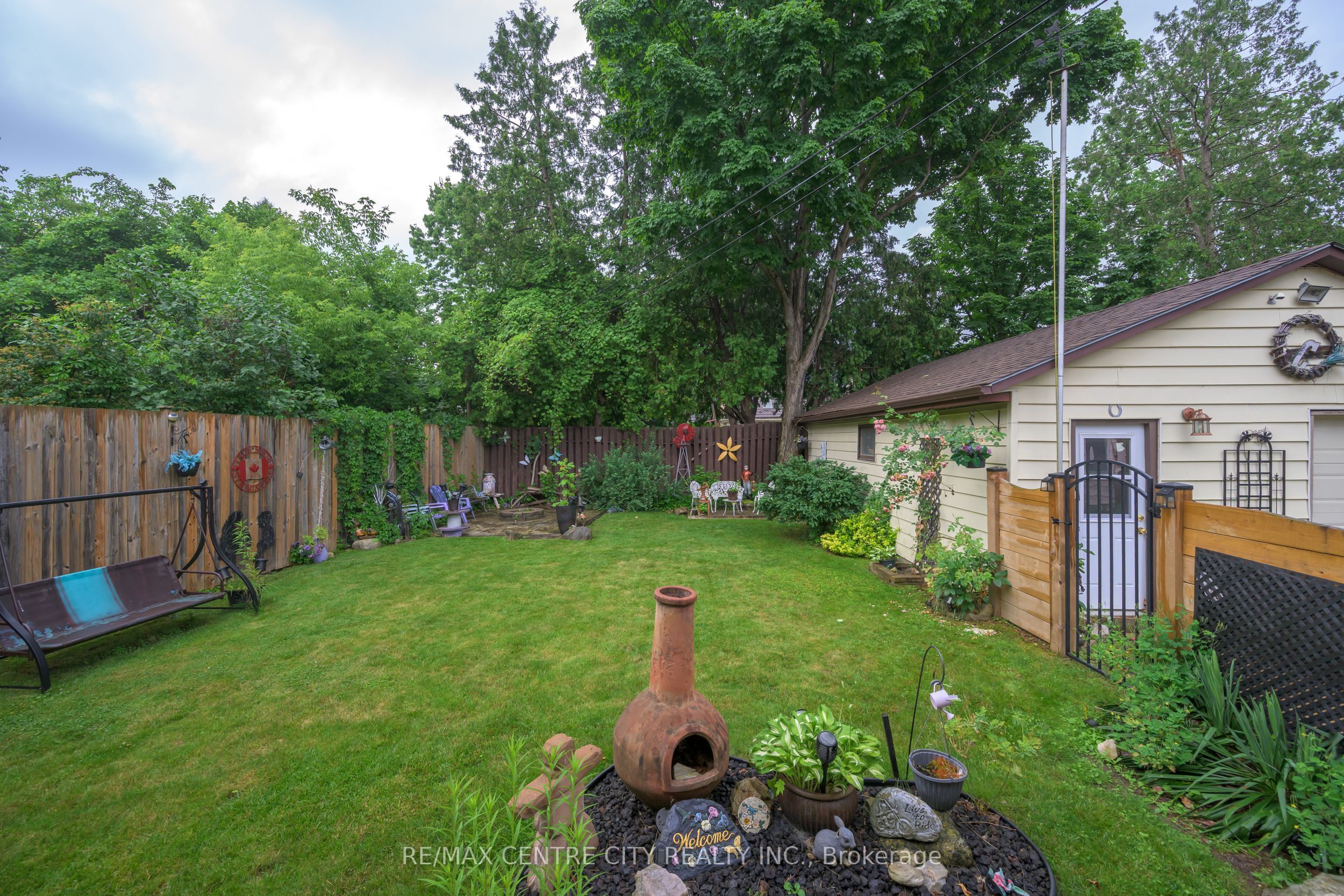 99 Wilson Avenue Property Photo 34