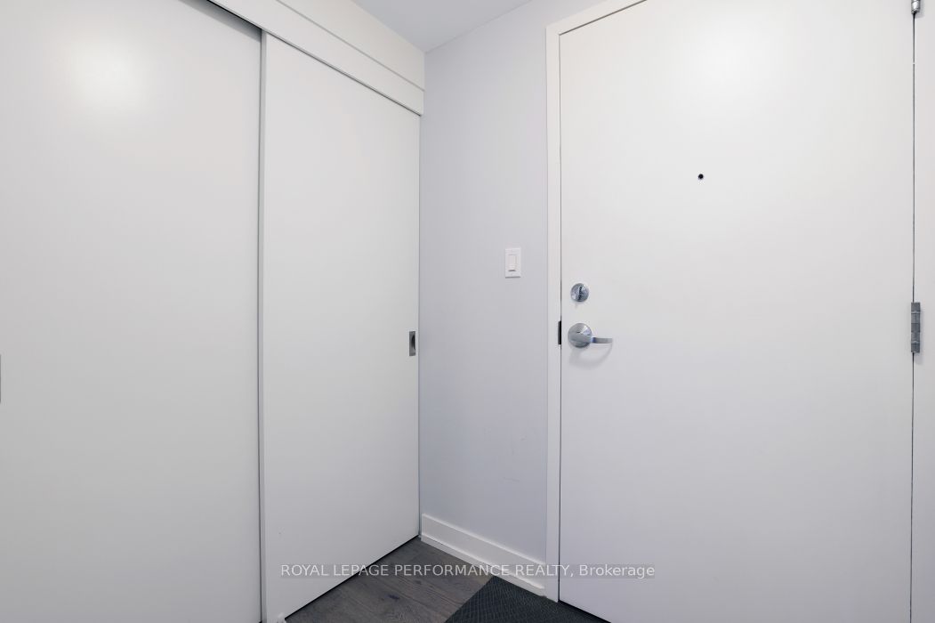280 Herzberg Road Unit 308 Property Photo 10