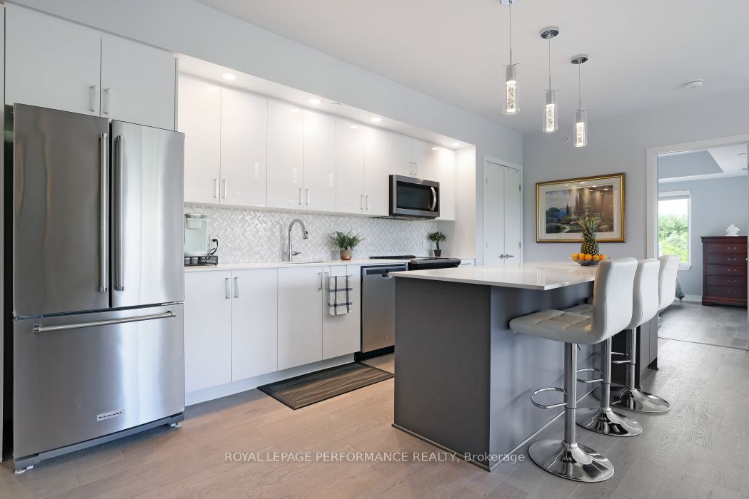 280 Herzberg Road Unit 308 Property Photo 14