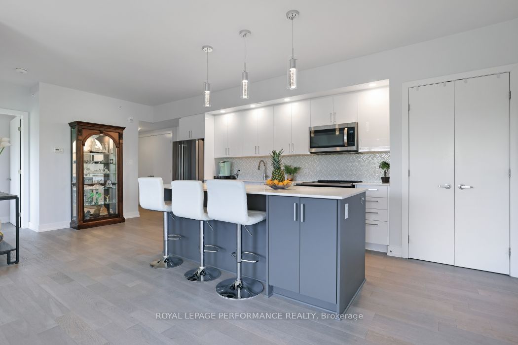 280 Herzberg Road Unit 308 Property Photo 15
