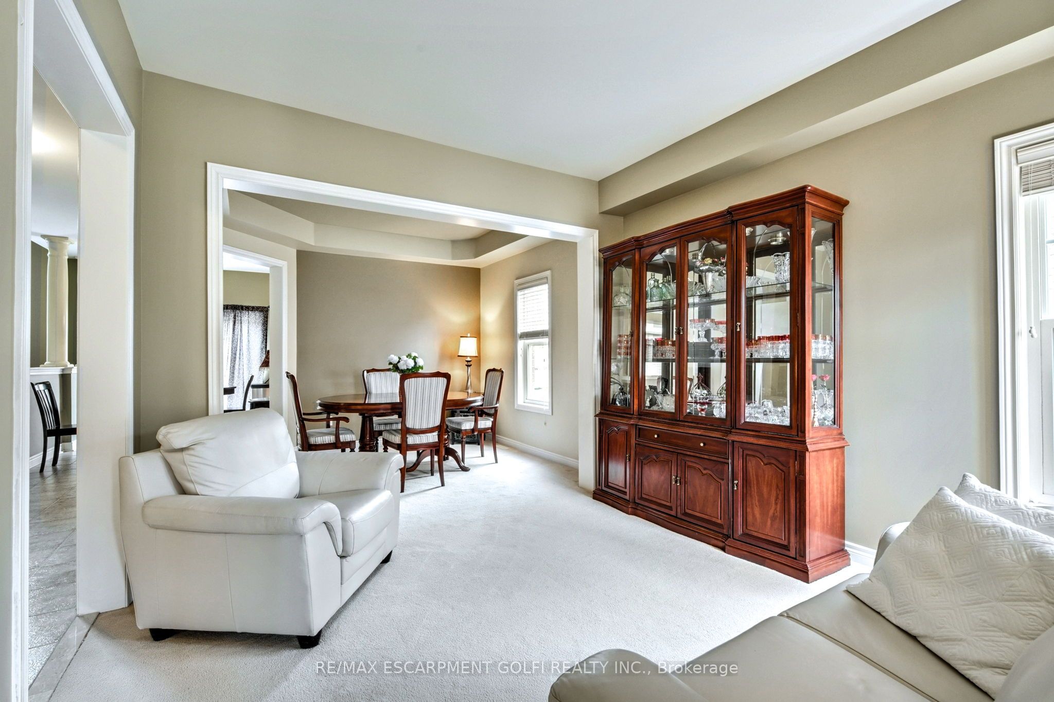 43 Woodlawn Court Property Photo 8