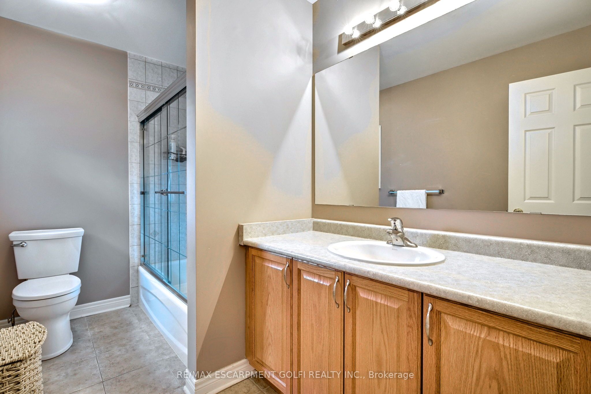 43 Woodlawn Court Property Photo 24