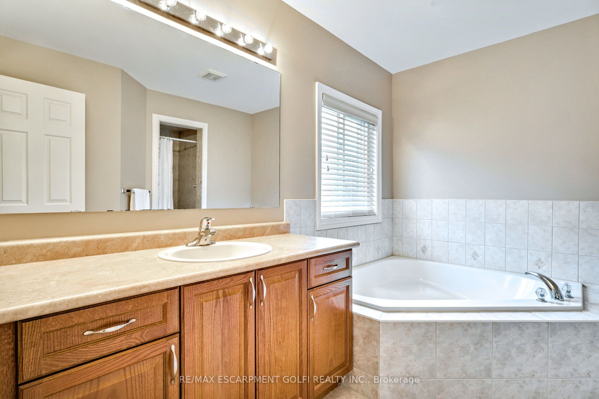 43 Woodlawn Court Property Photo 29