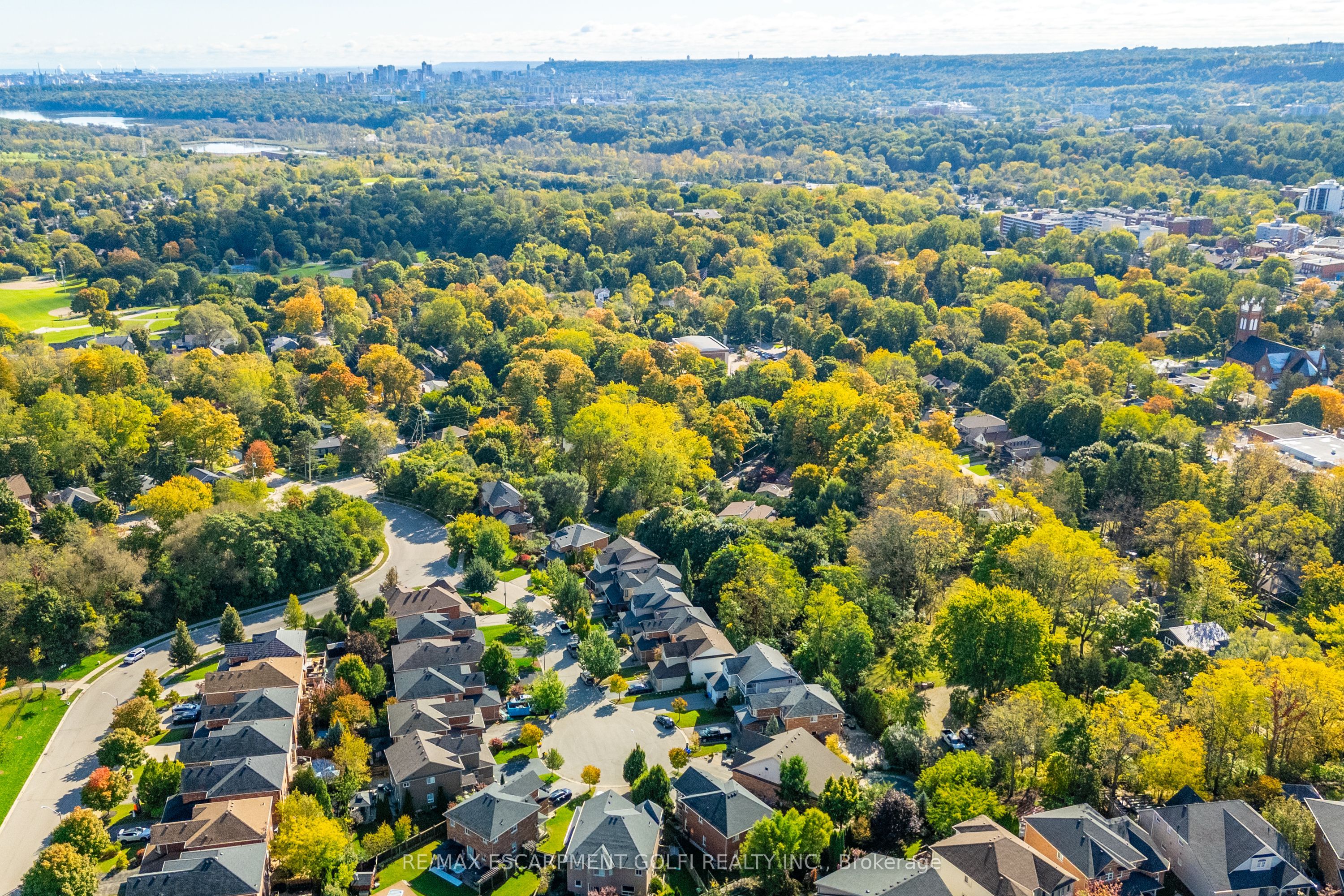 43 Woodlawn Court Property Photo 39