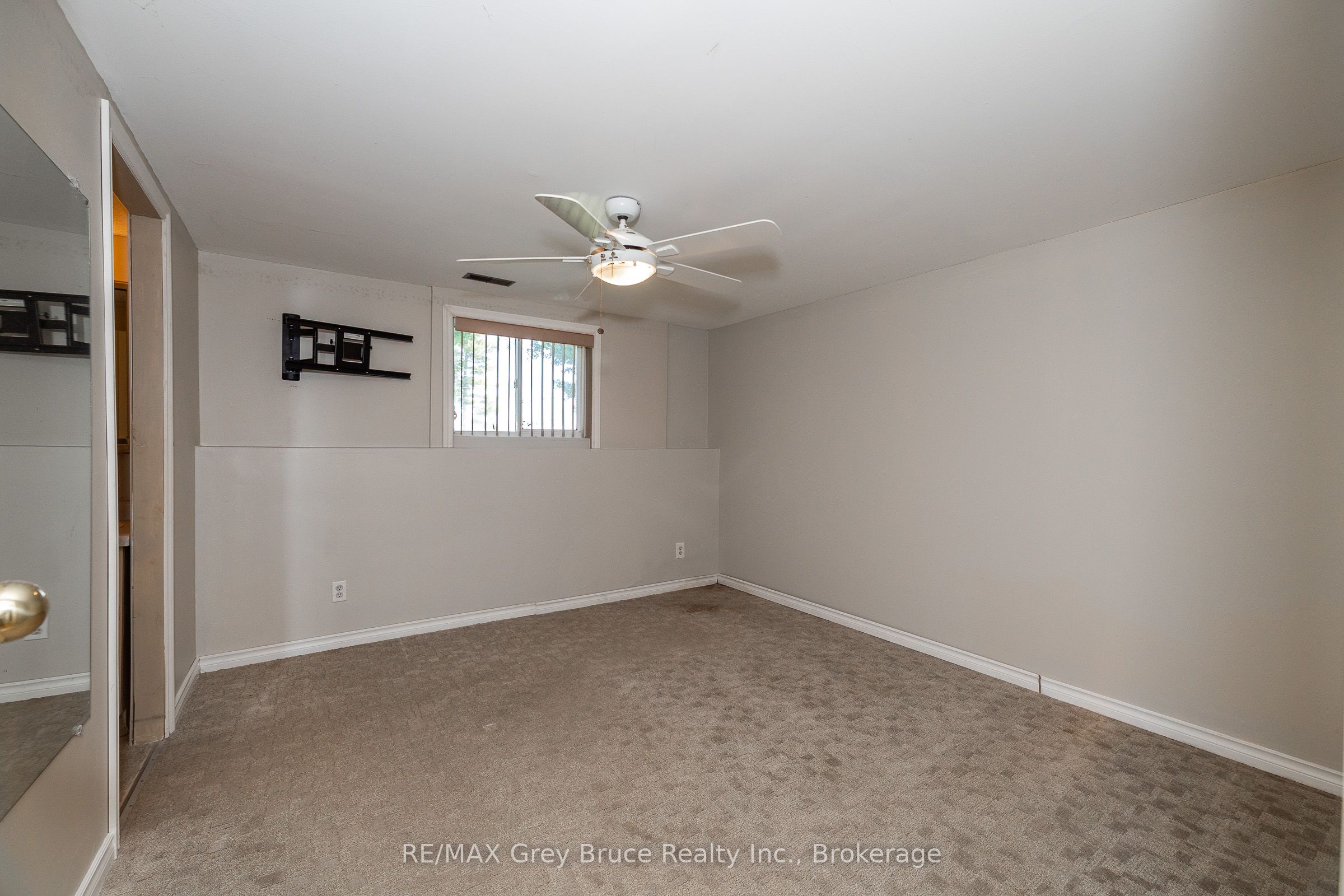 283 6 Concession Property Photo 10