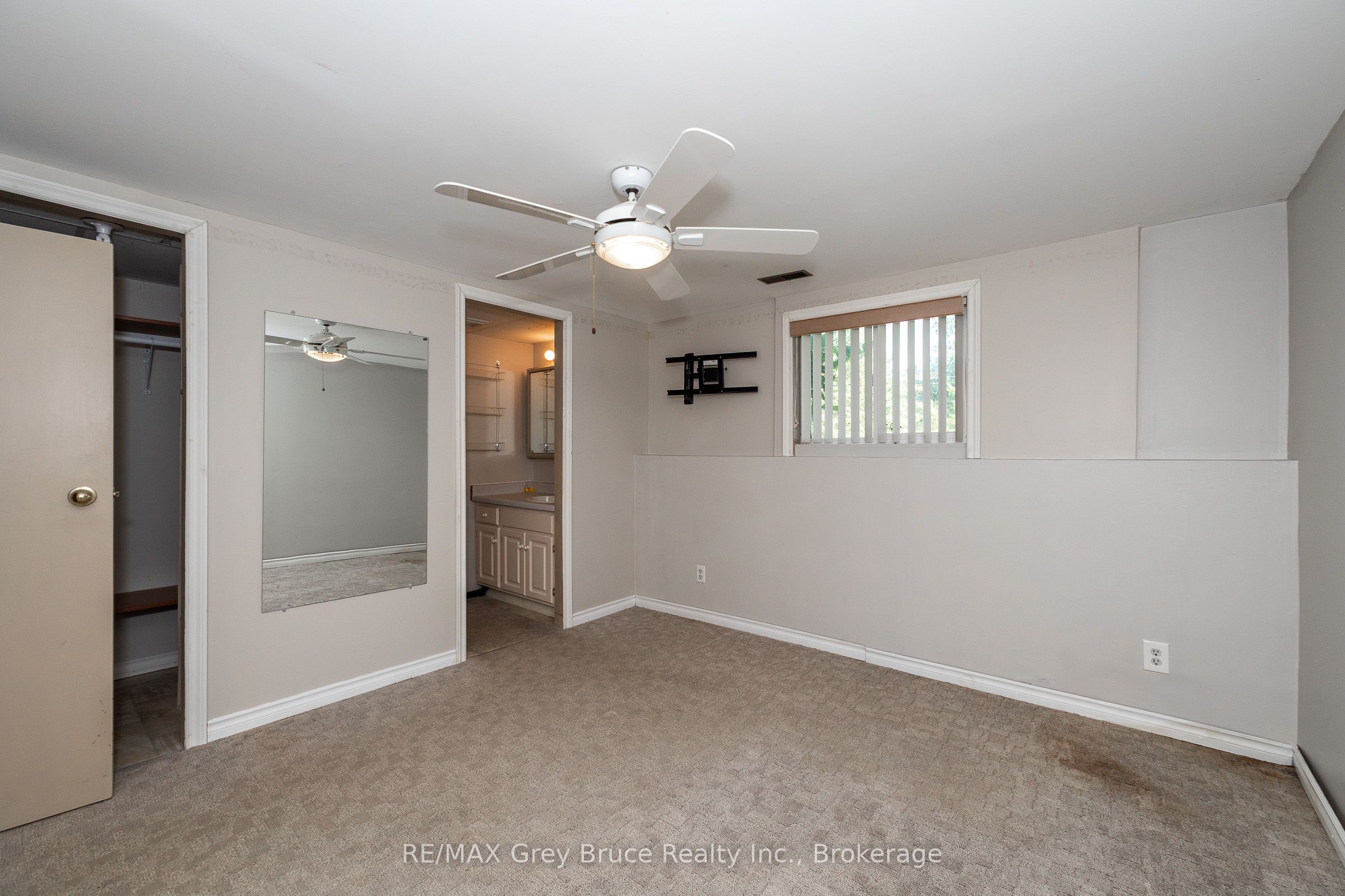 283 6 Concession Property Photo 11