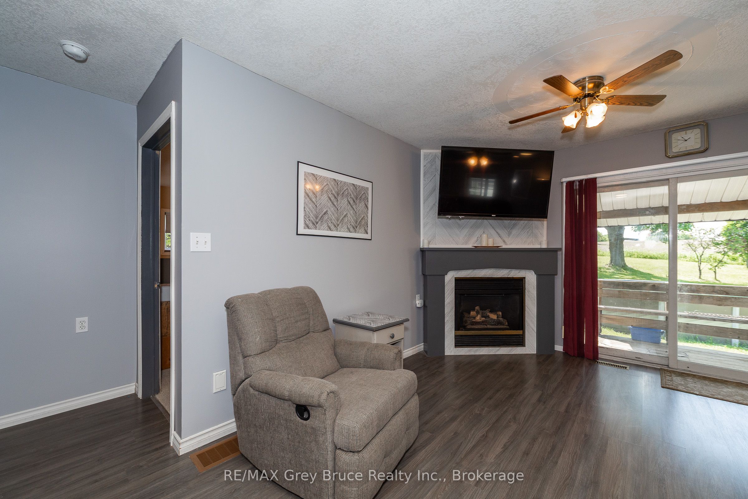 283 6 Concession Property Photo 25