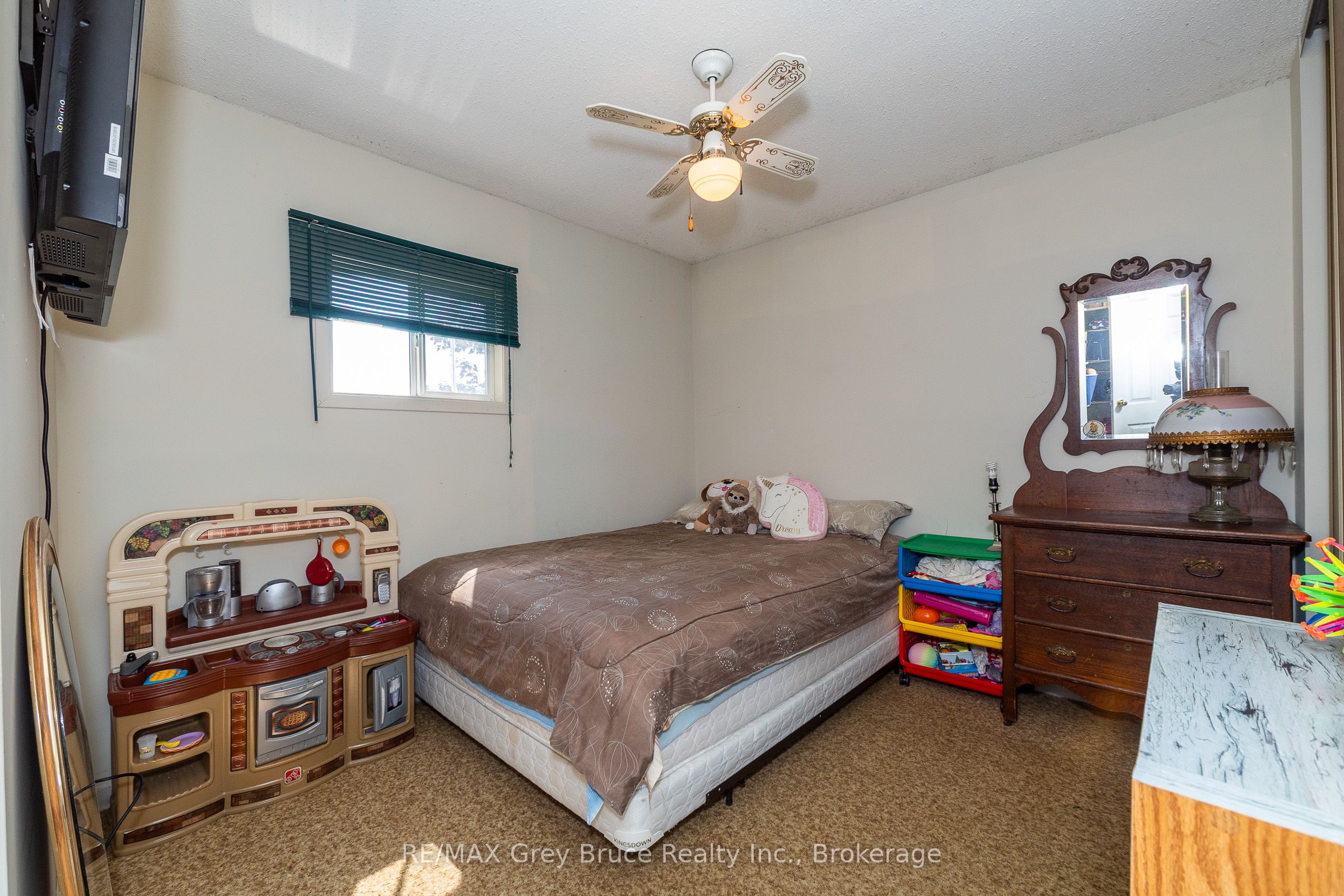 283 6 Concession Property Photo 27