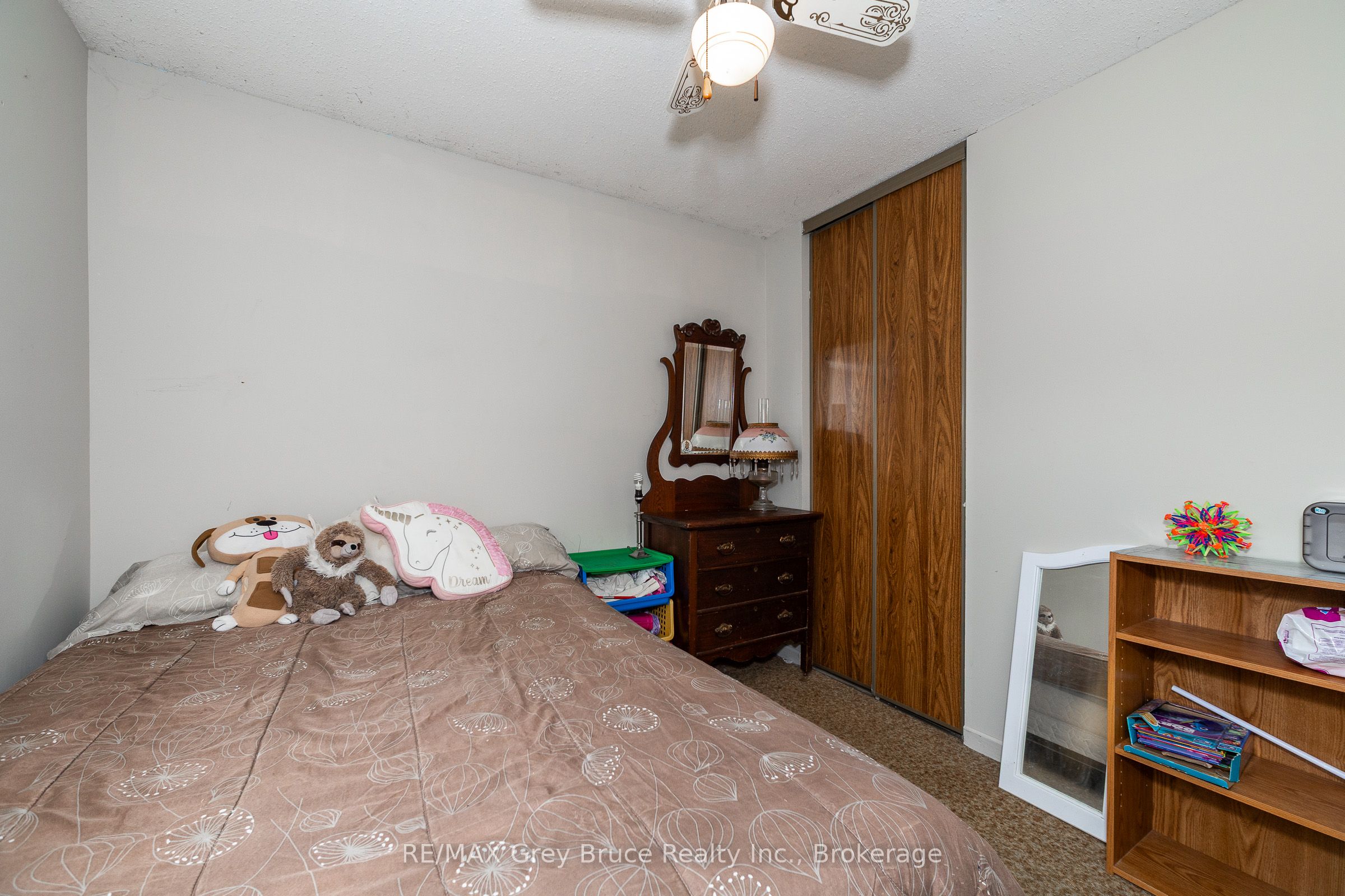 283 6 Concession Property Photo 28