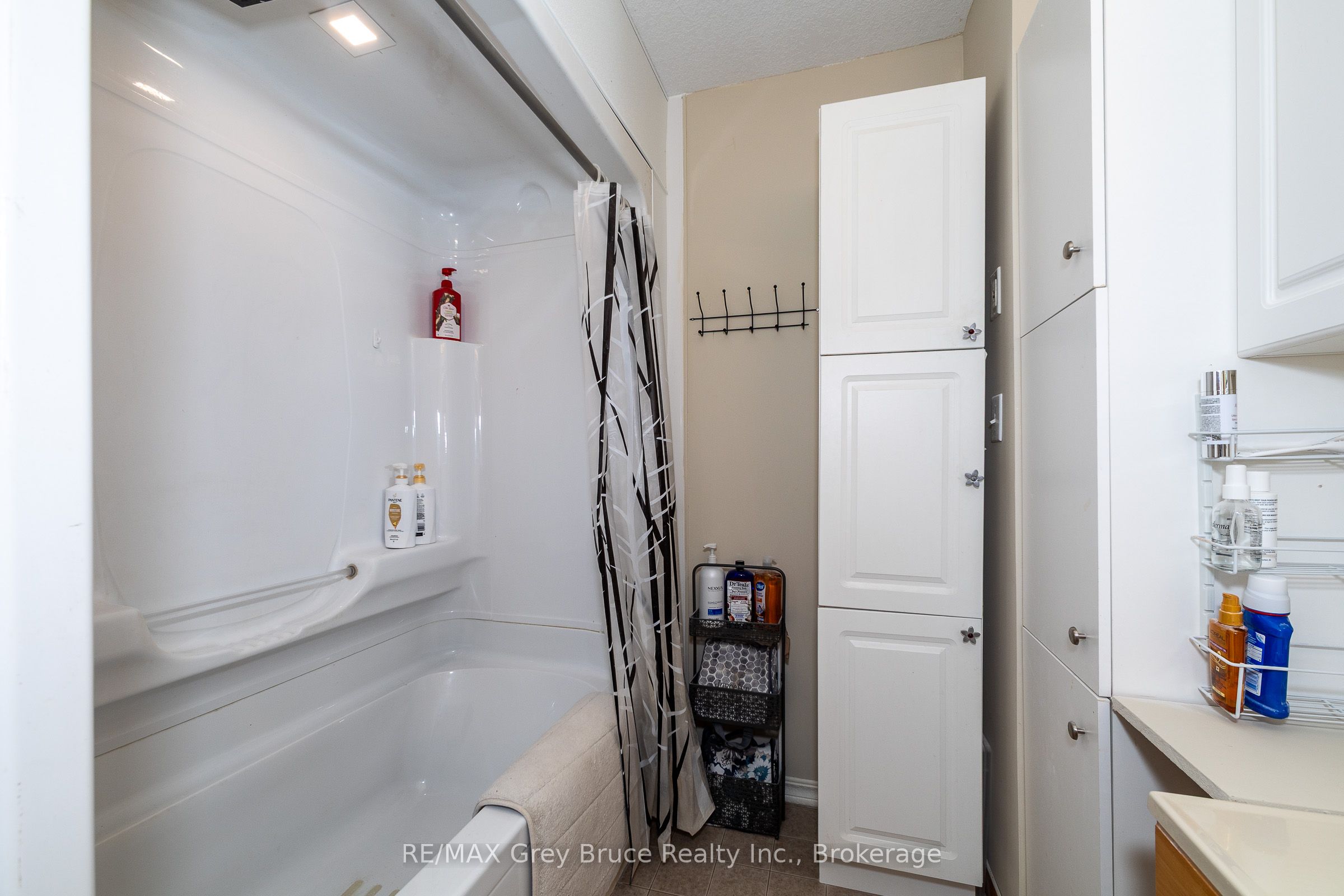 283 6 Concession Property Photo 41