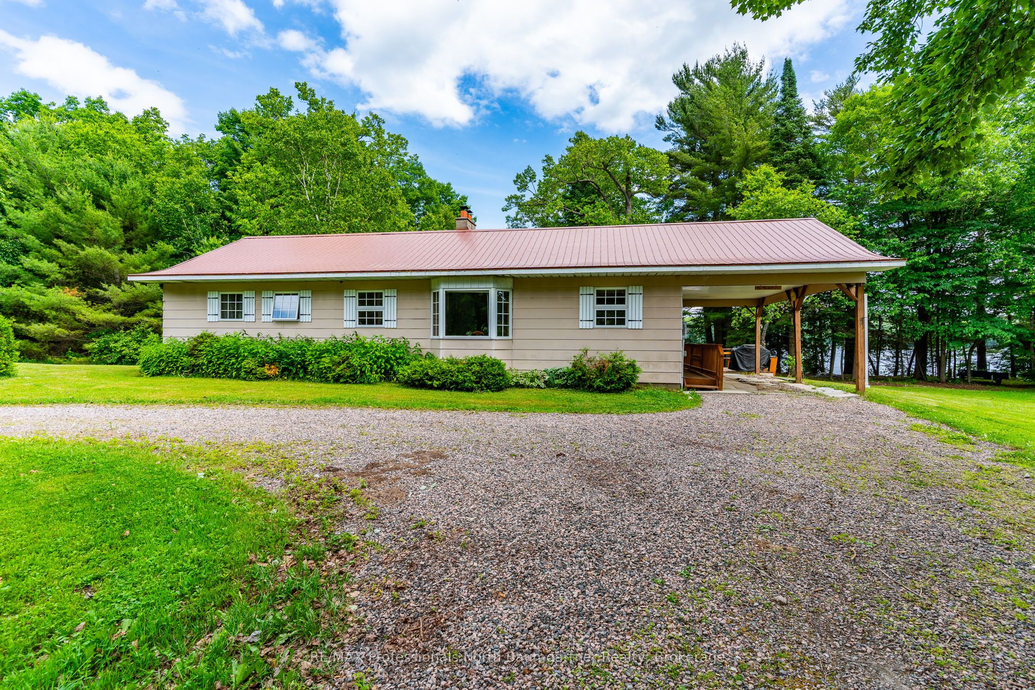 1230 North Shore Road Property Photo 1