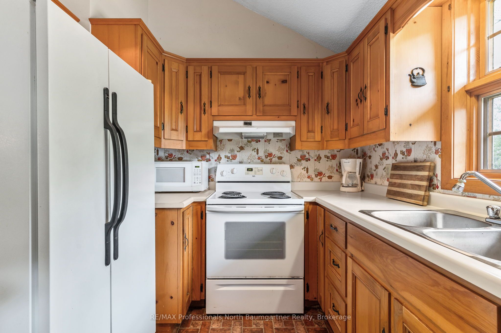 1230 North Shore Road Property Photo 19