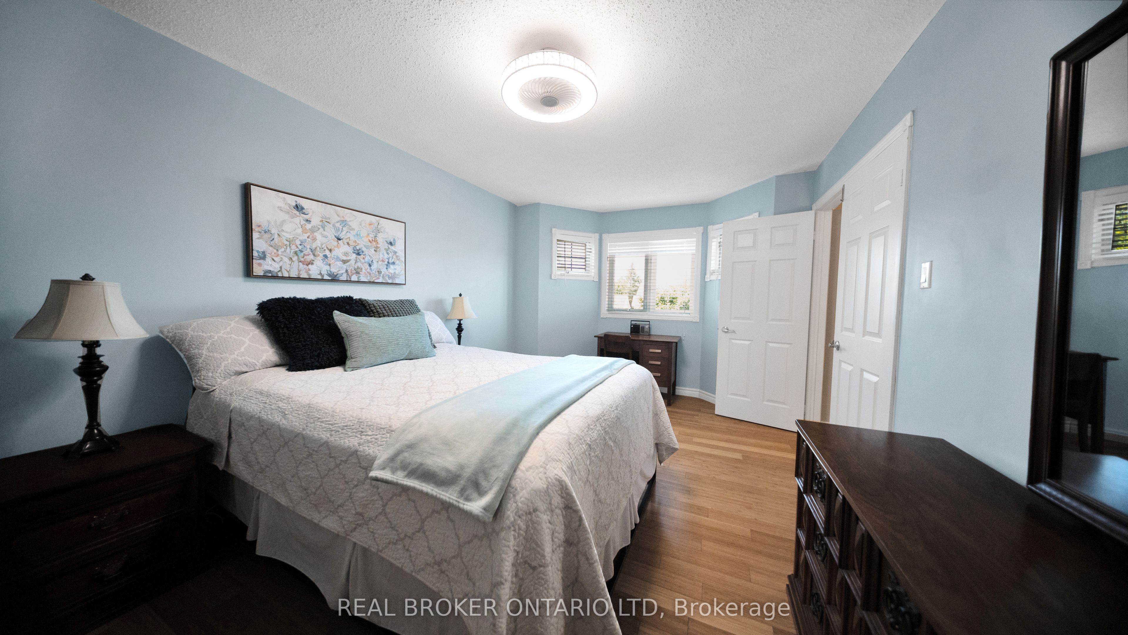 427 Olde Village Lane Property Photo 21