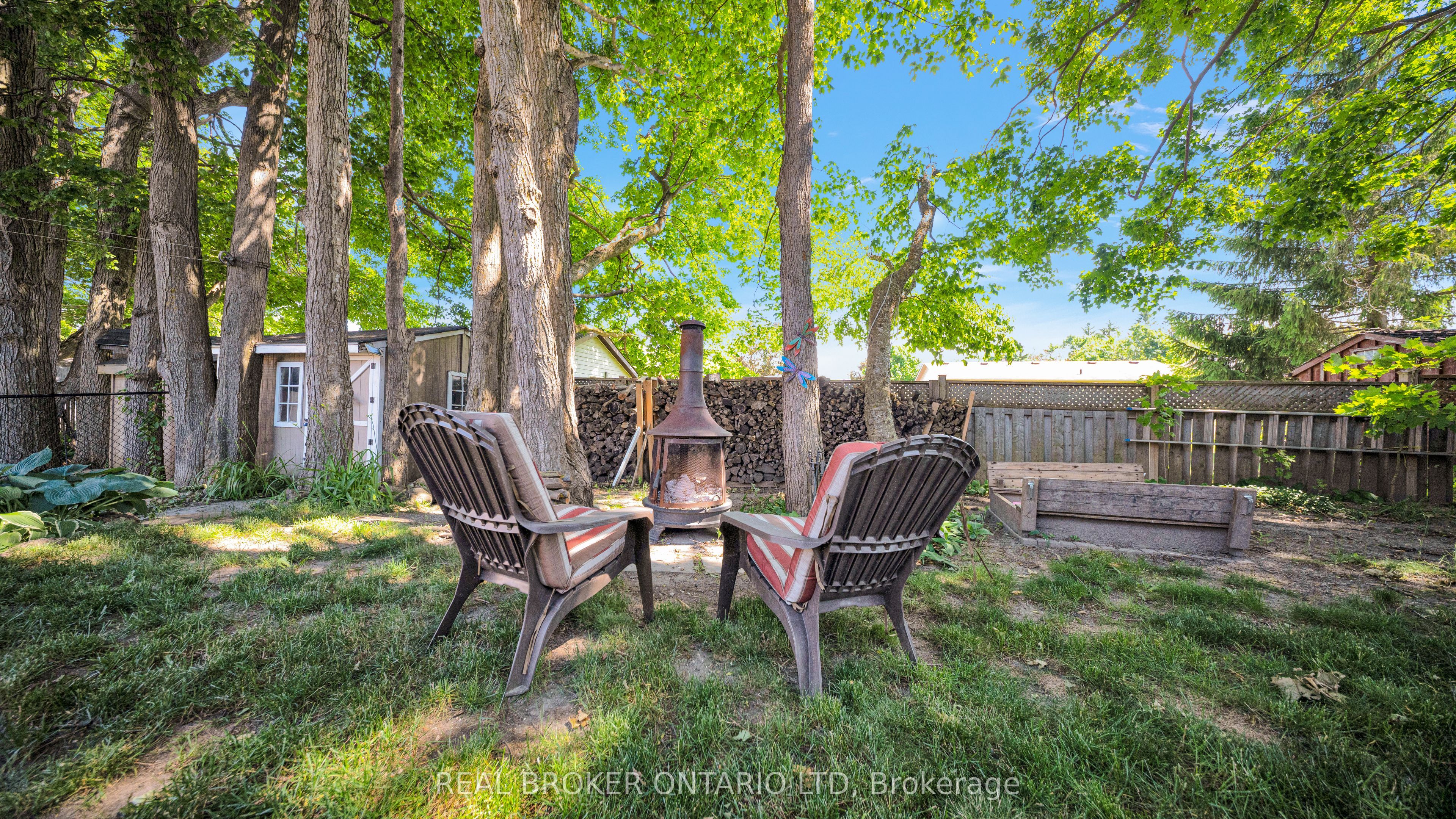 427 Olde Village Lane Property Photo 45