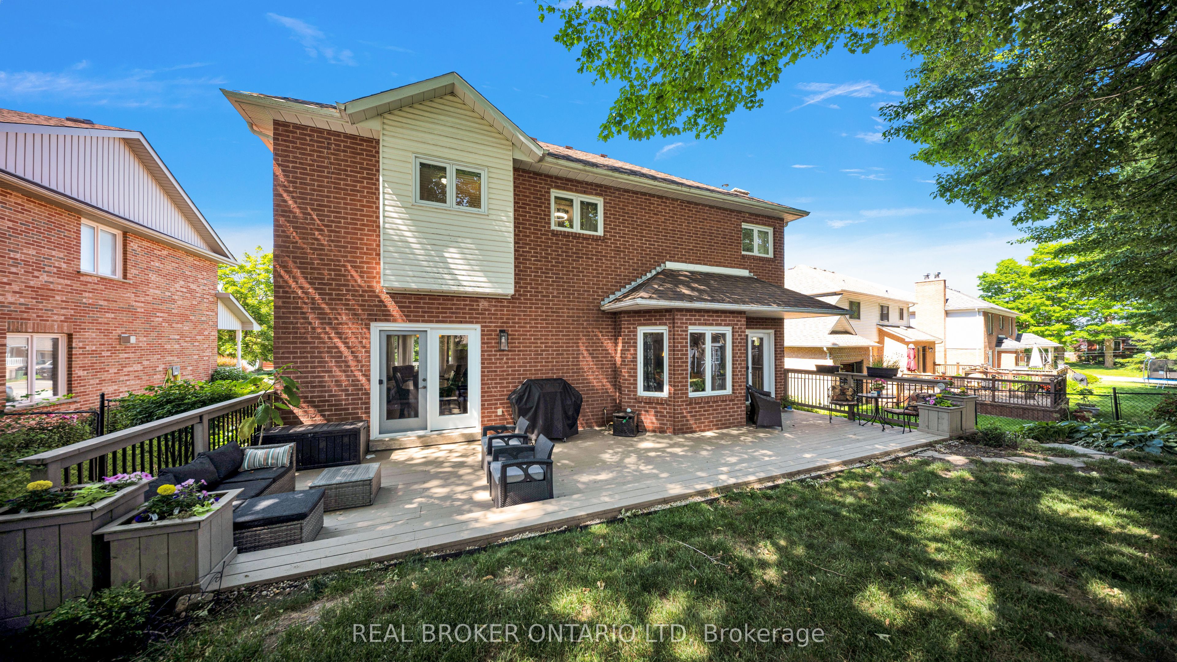 427 Olde Village Lane Property Photo 48