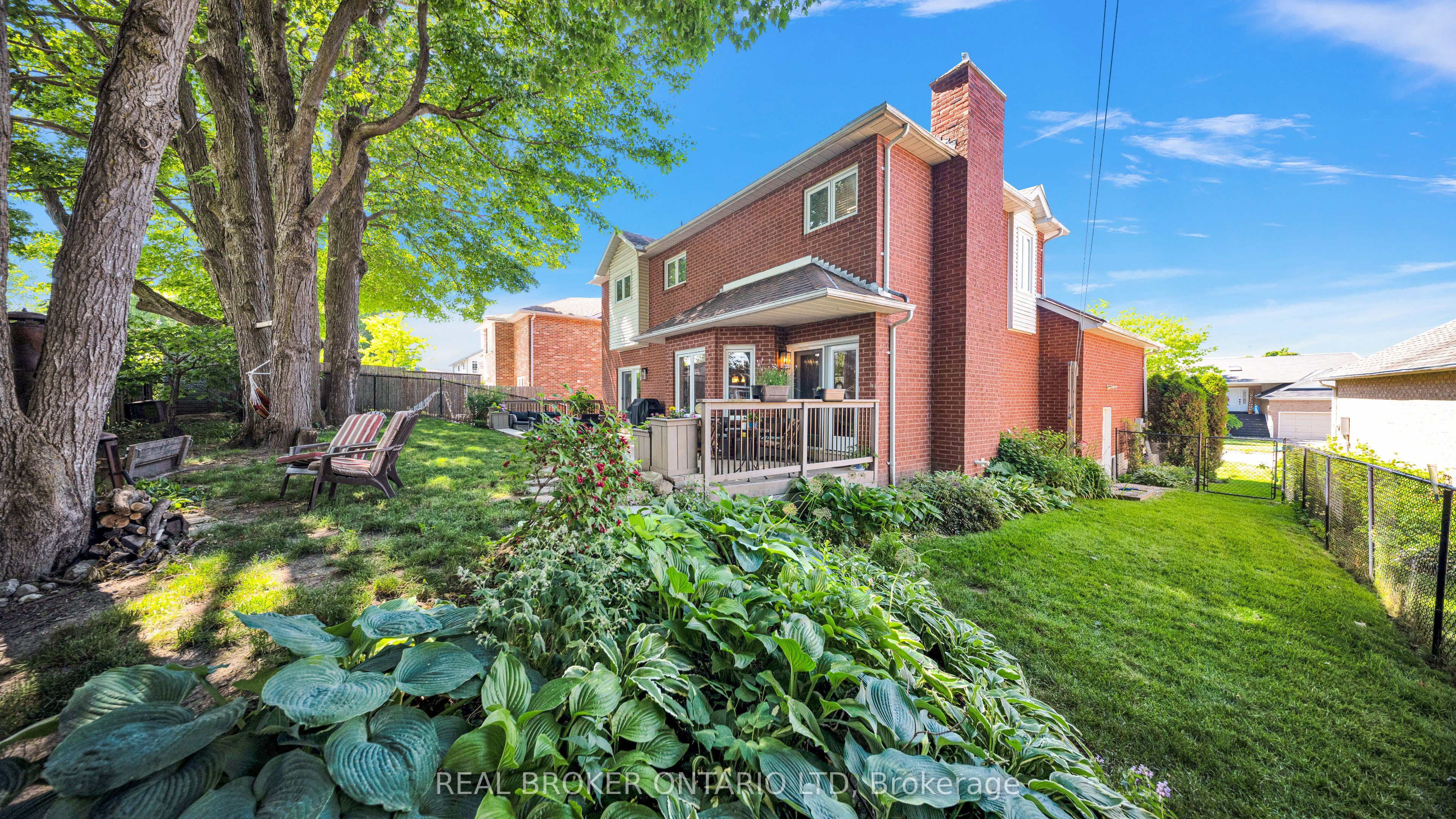 427 Olde Village Lane Property Photo 49