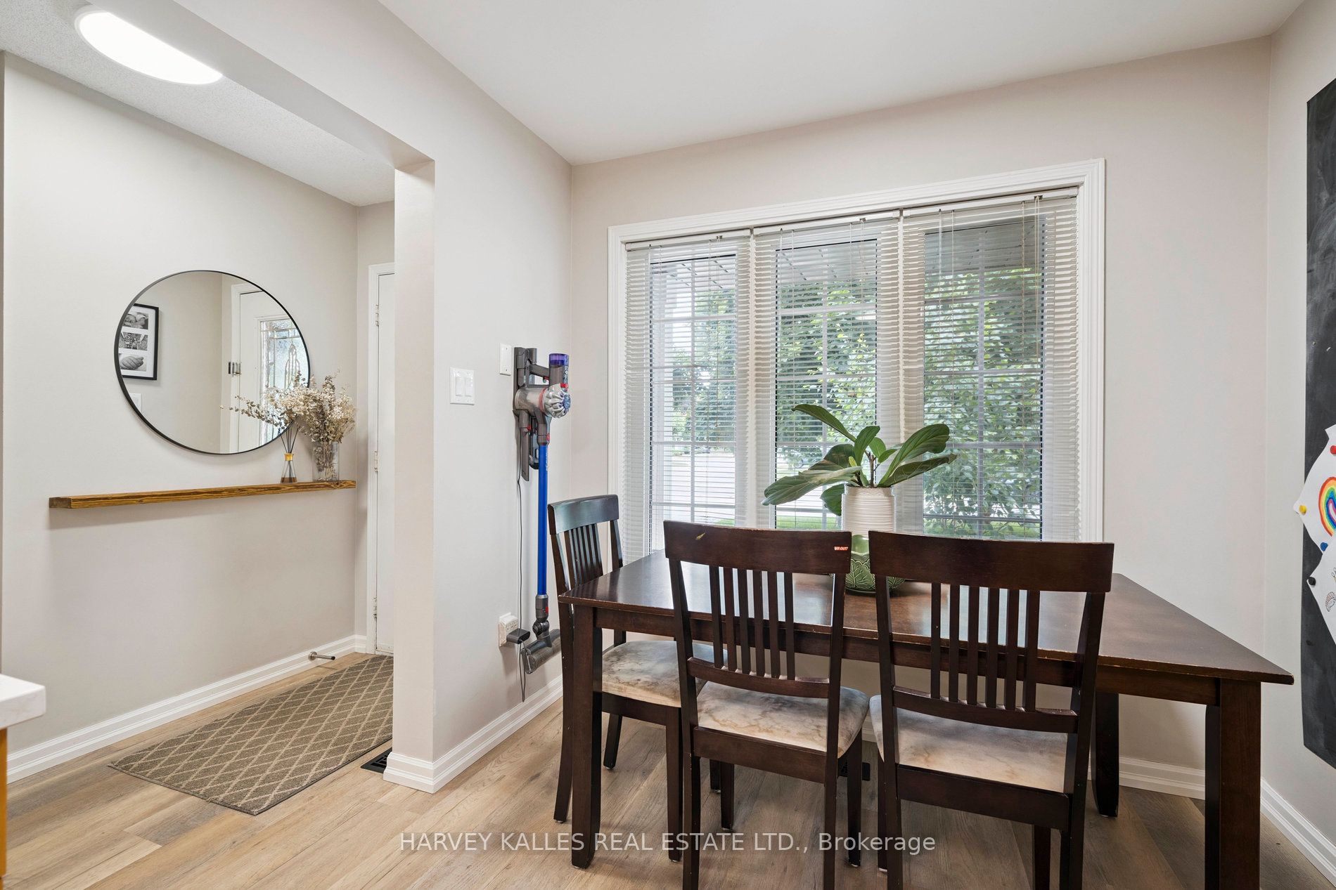 72 Ryans Way Property Photo 3