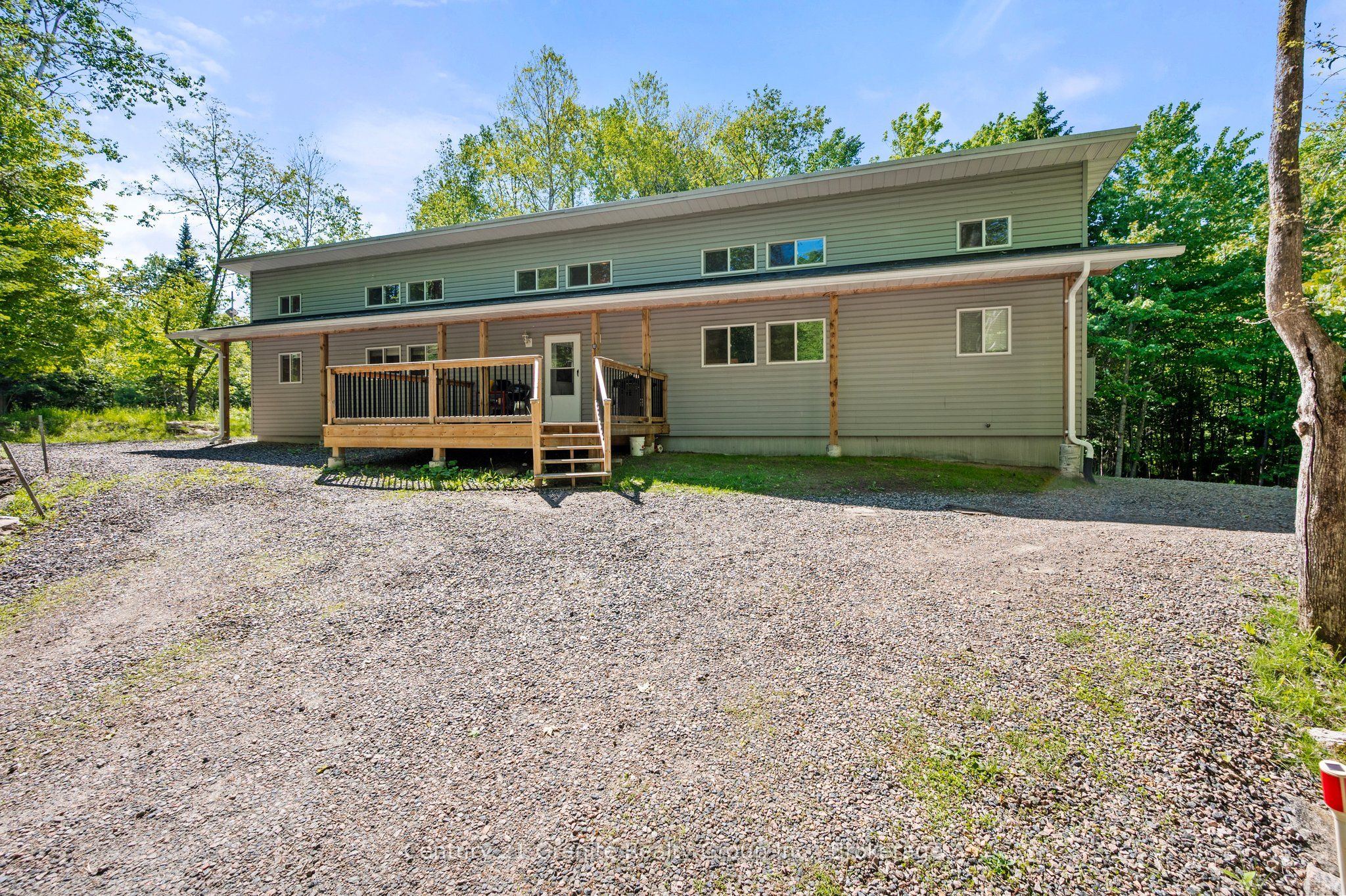 51 Farmcrest Avenue Property Photo 1
