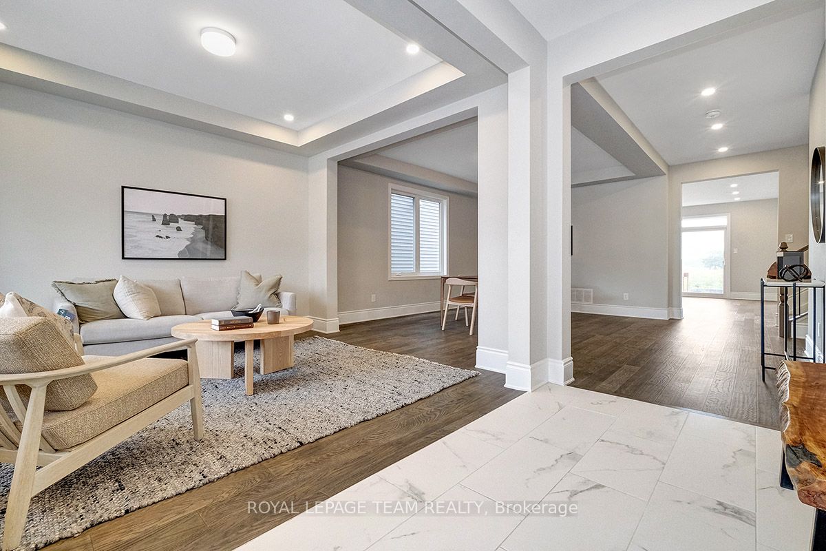 6346 Ottawa Street Property Photo 2