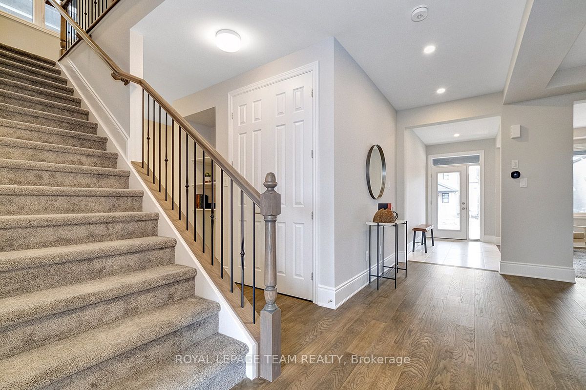 6346 Ottawa Street Property Photo 8