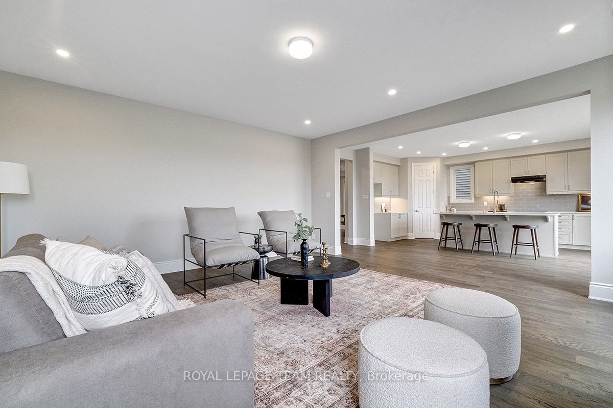 6346 Ottawa Street Property Photo 16