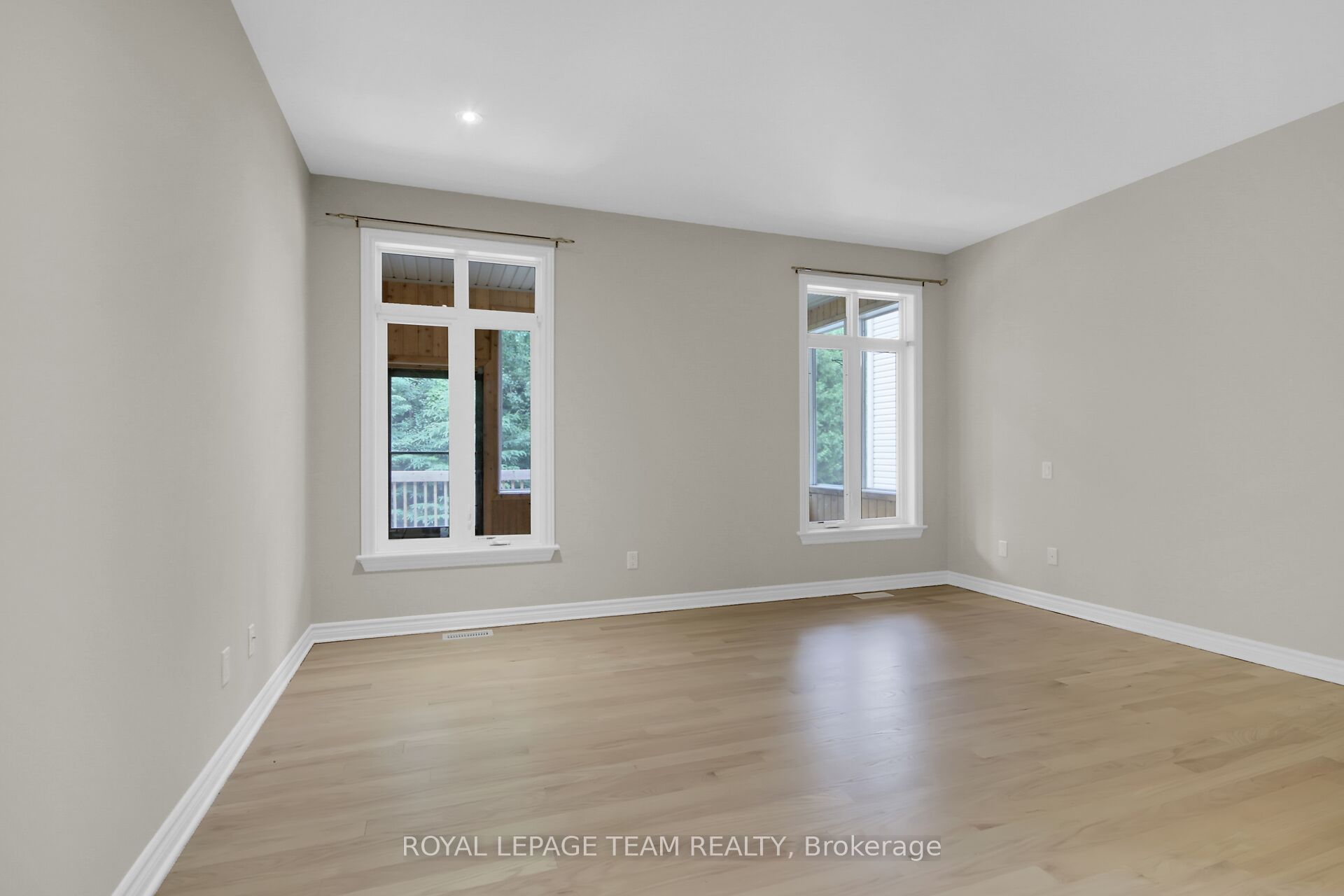 142 West Ridge Drive Property Photo 18