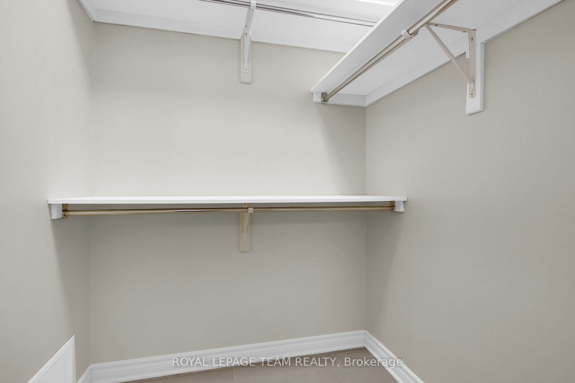142 West Ridge Drive Property Photo 23