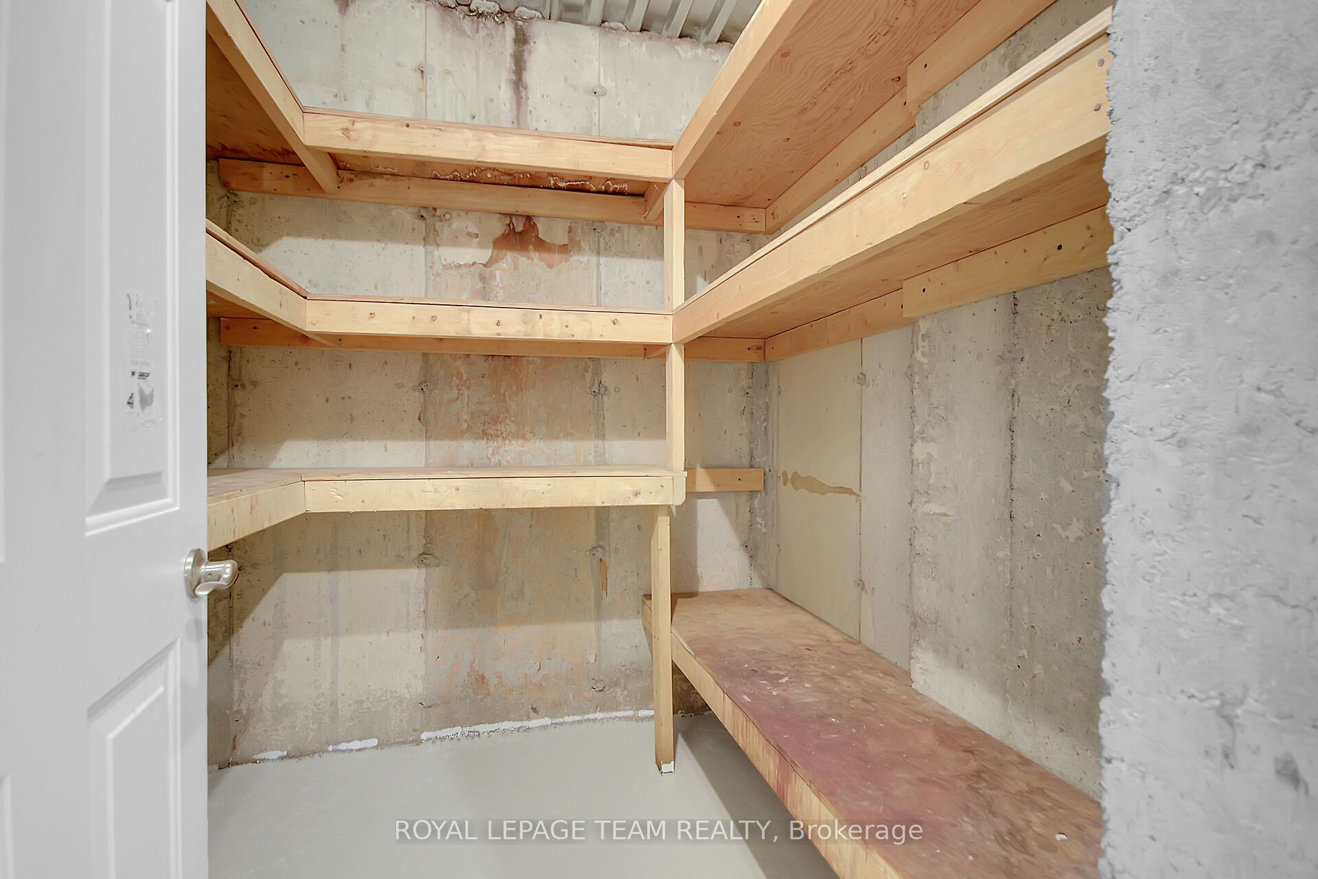 142 West Ridge Drive Property Photo 39