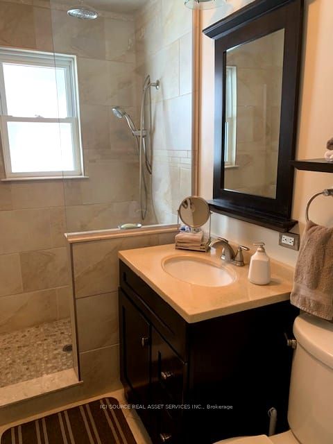 20 Hillier Crescent Property Photo 13