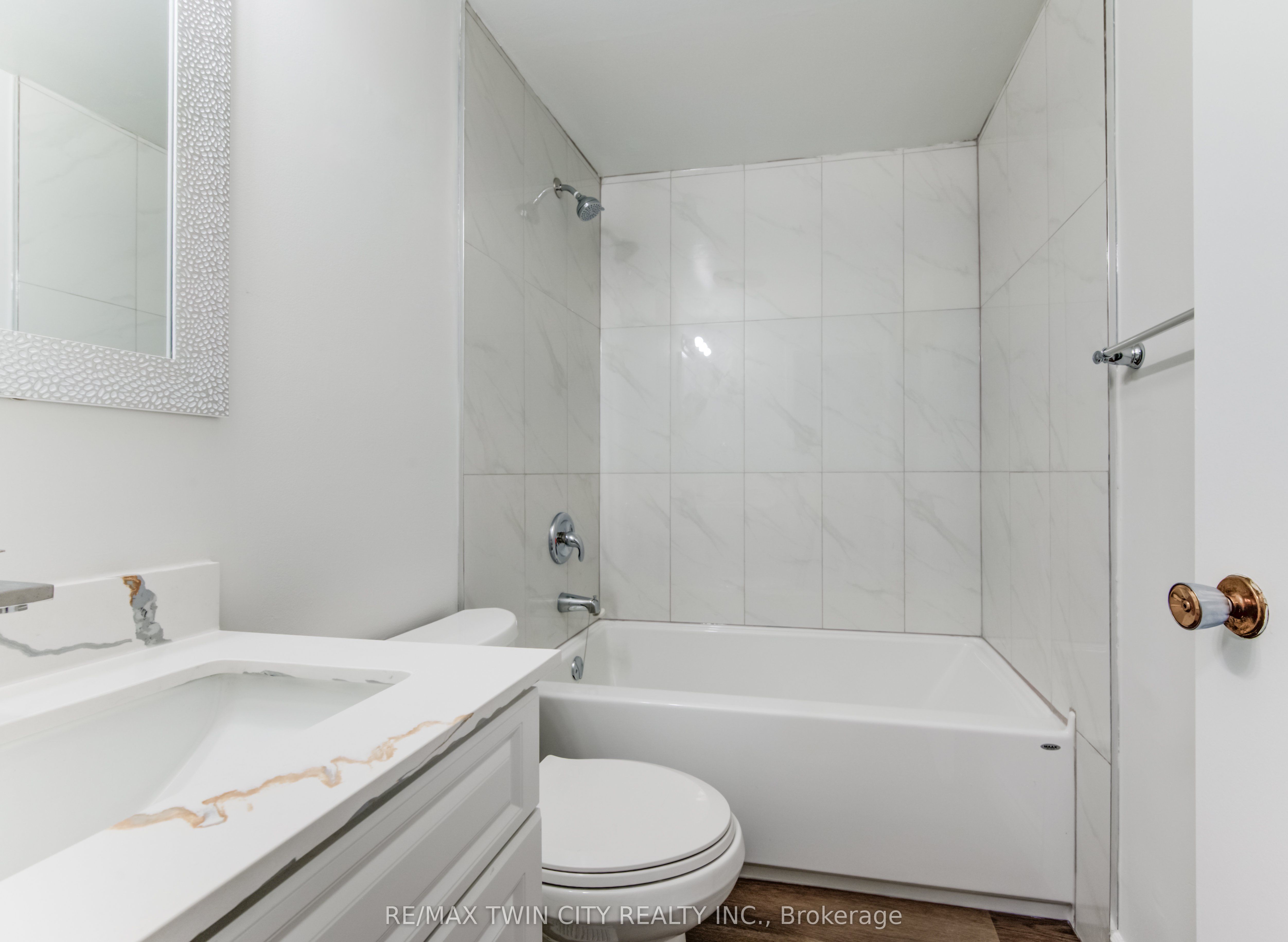 165 Green Valley Drive 89 Property Photo 10