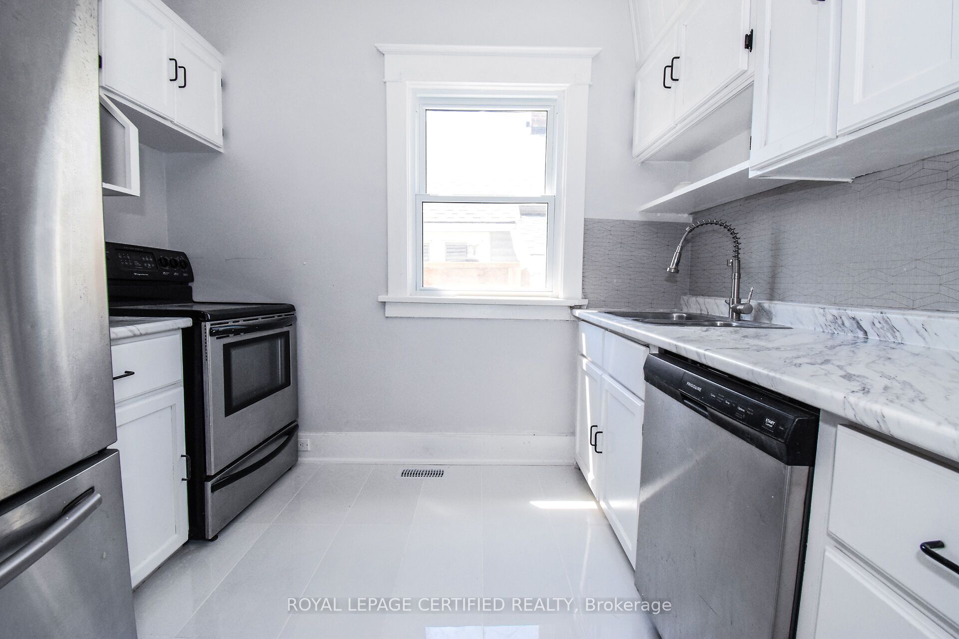 5810 Symmes Street Property Photo 18