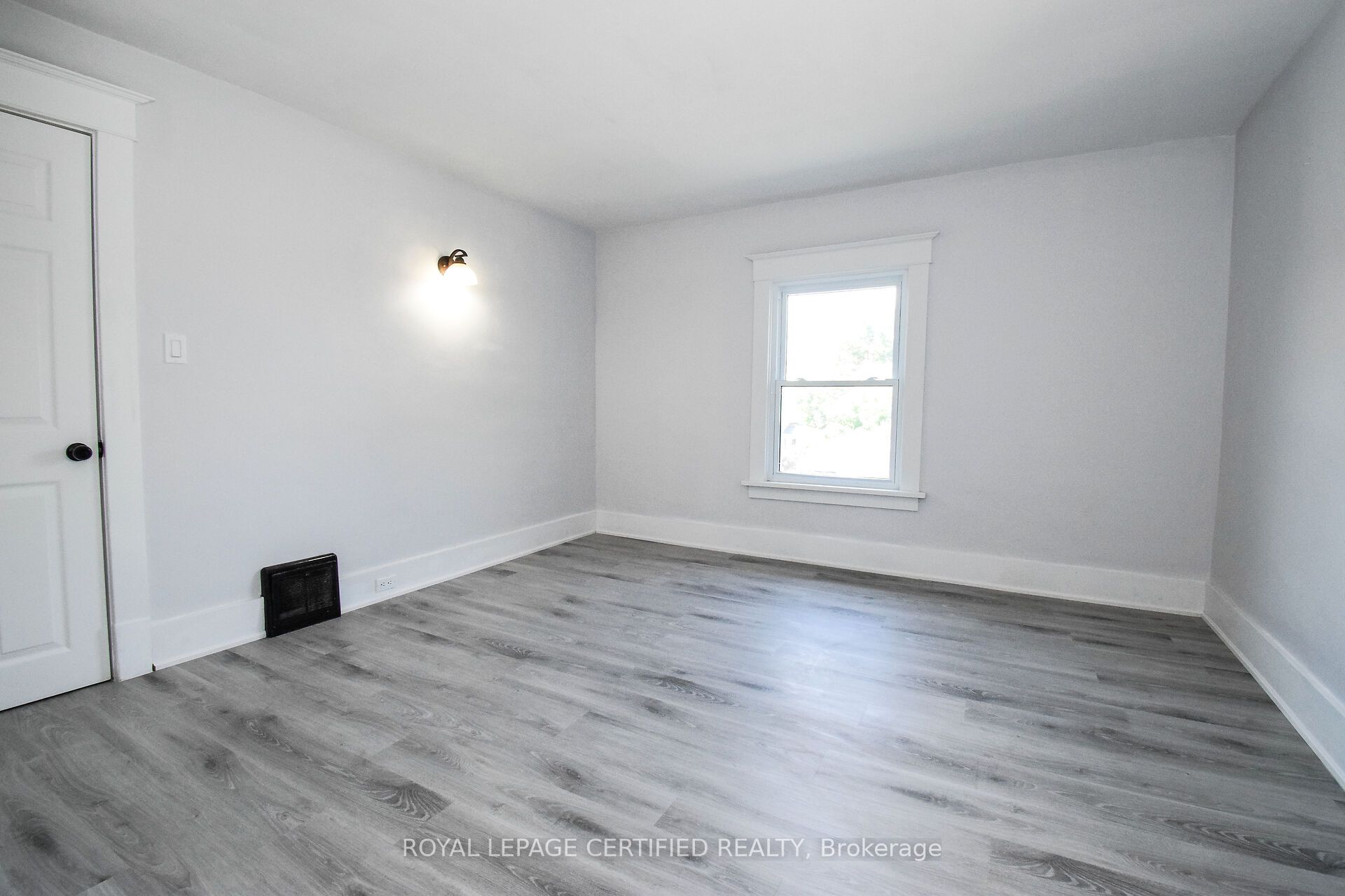 5810 Symmes Street Property Photo 26