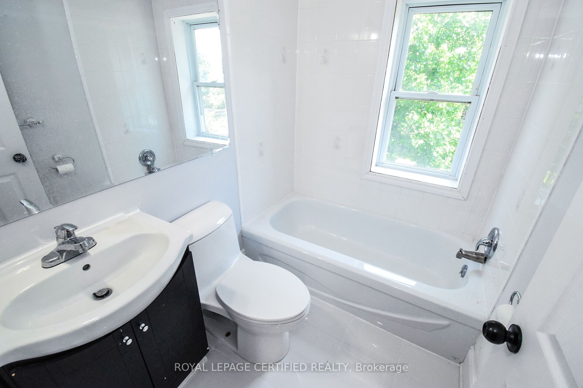 5810 Symmes Street Property Photo 28