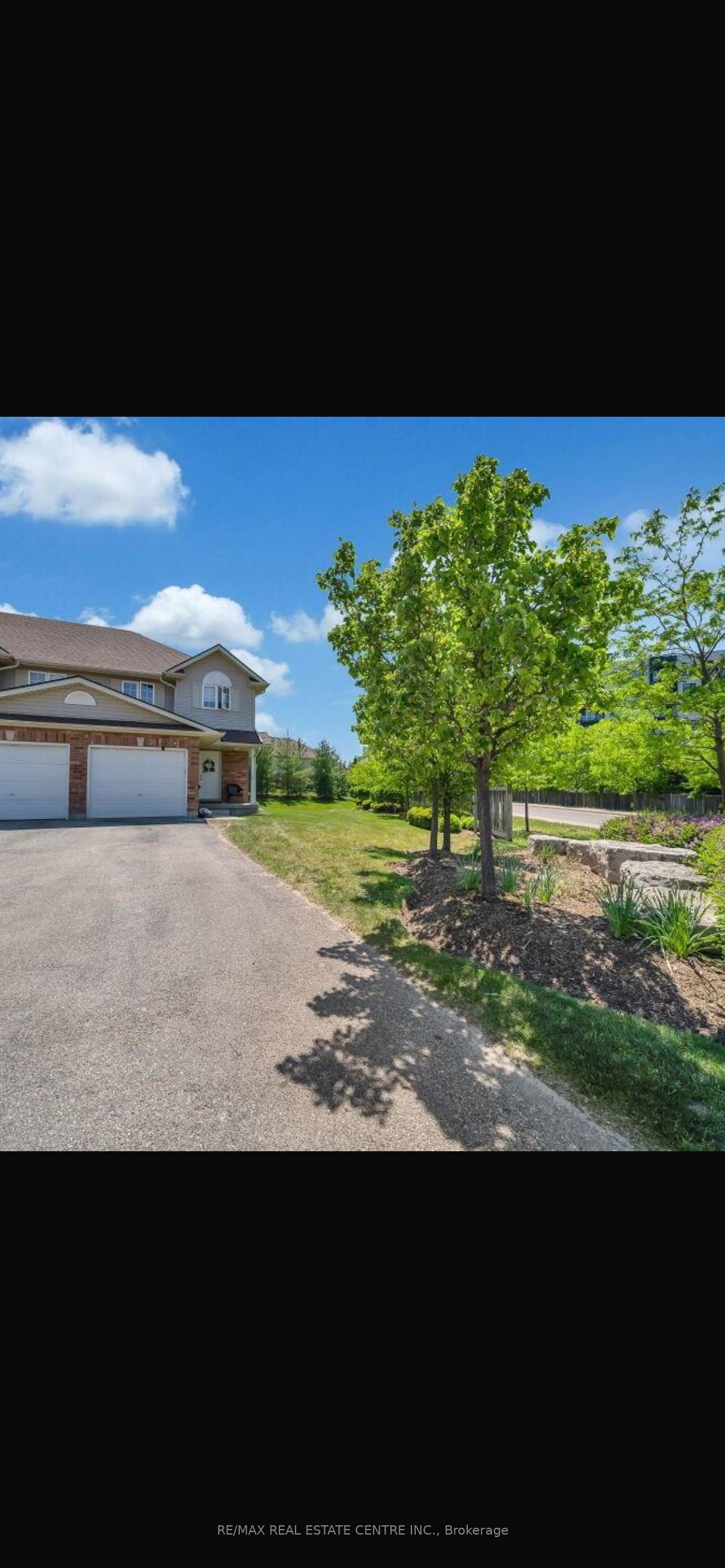 30 Fallowfield Drive Property Photo 1